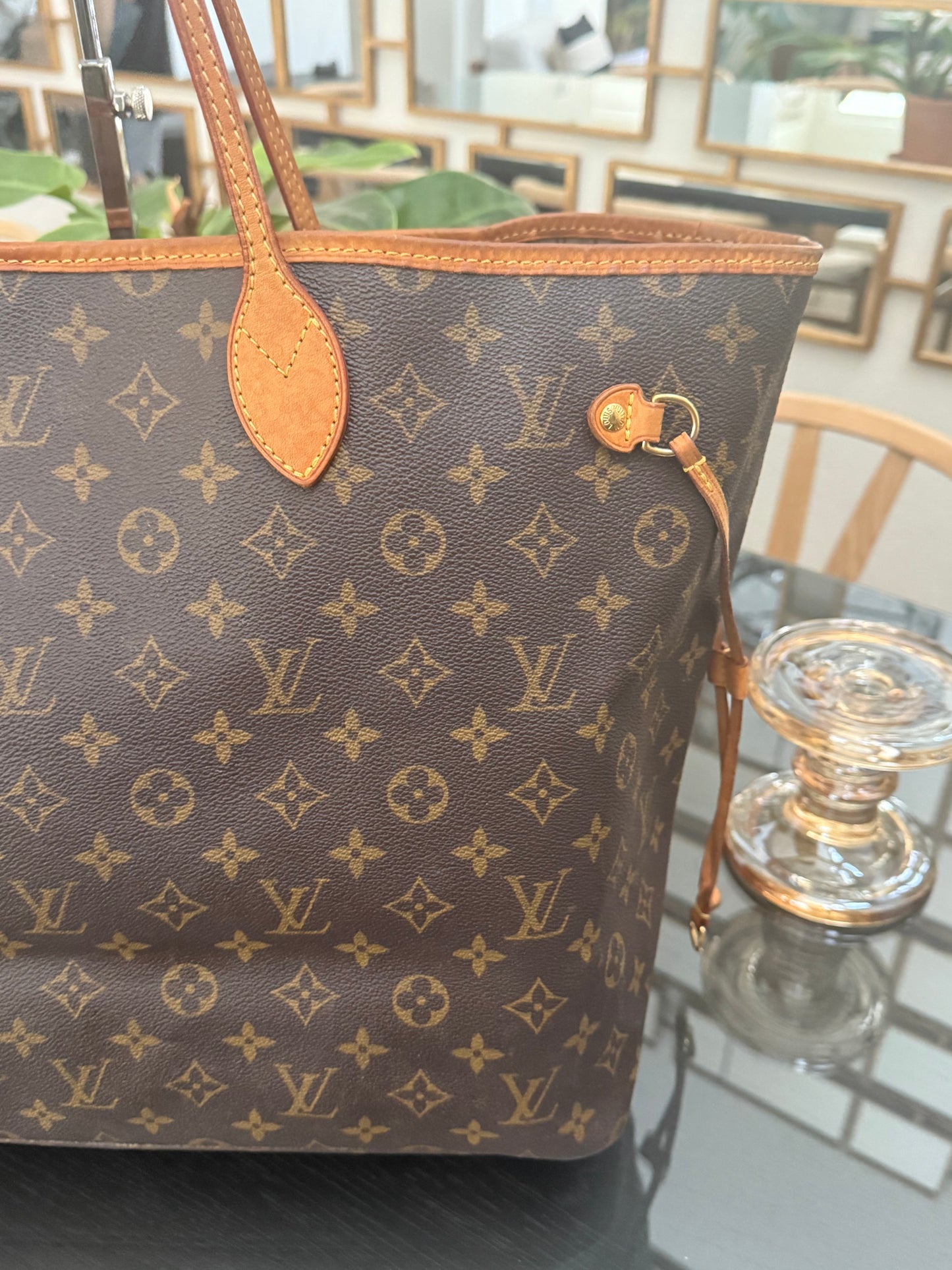 Neverfull GM in Monogram with Insert Organizer 🗓️ Year: 2007
