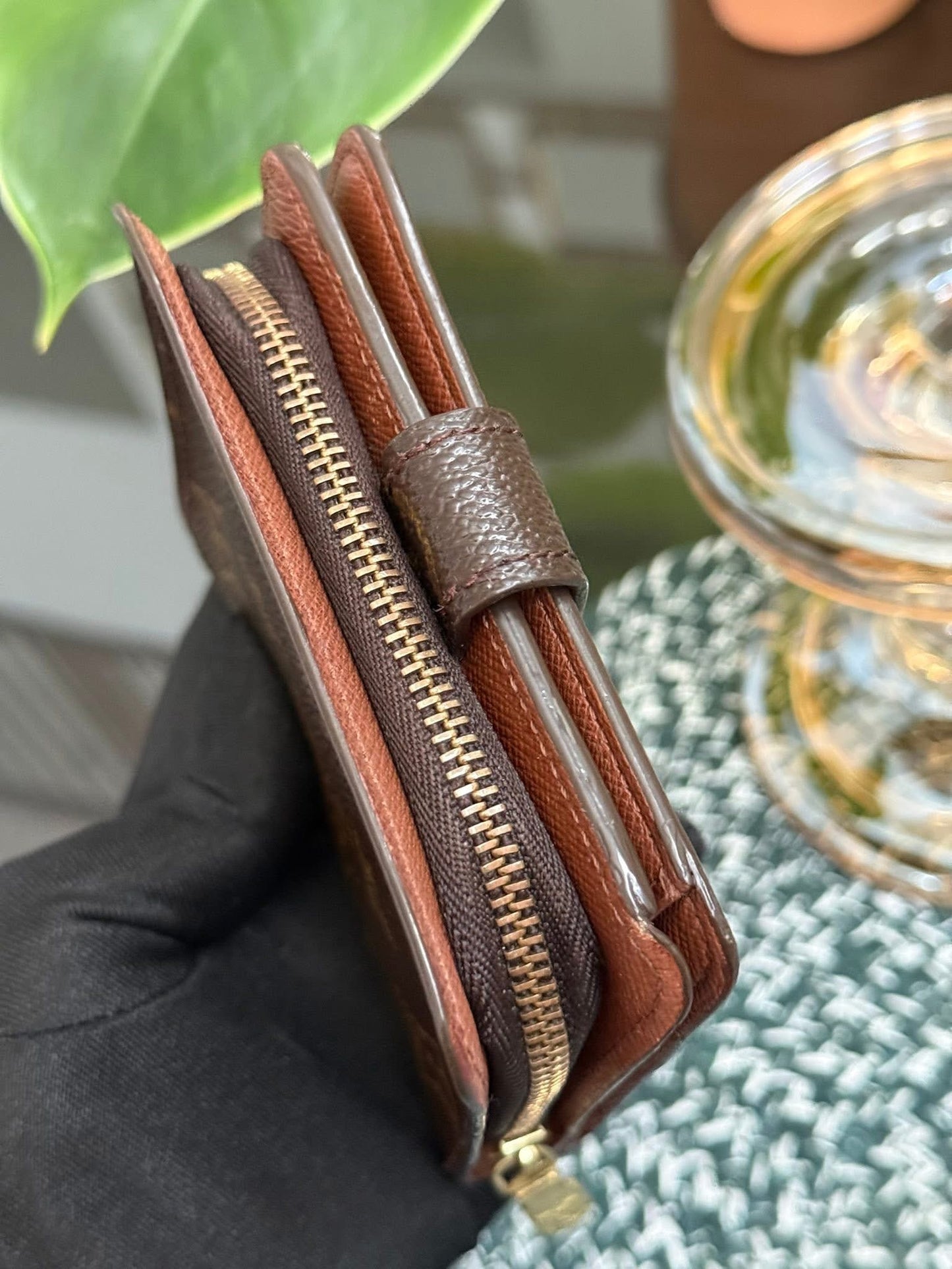 Monogram Zip Around Compact Wallet ๐๏ธ Year: 1999