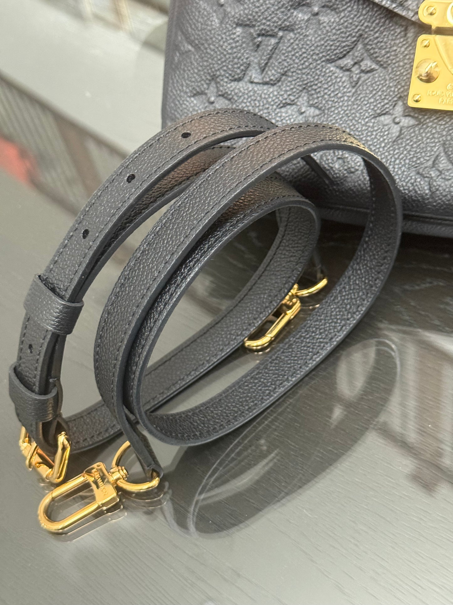 Pochette Metis Empriente Noir with Box, Dustbag, Receipt and Paper bag -Microchip & Authenticed