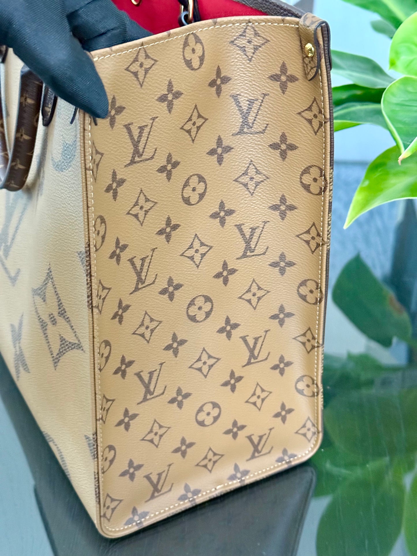 On The Go GM in Monogram -Microchip