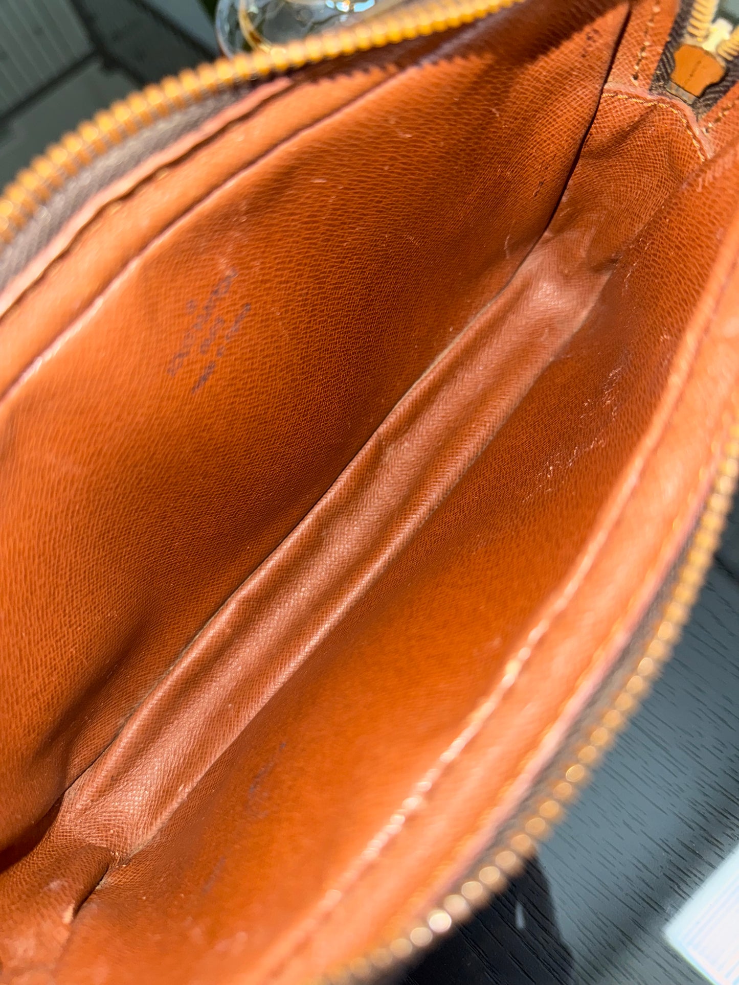 Marly Dragonne PM Clutch
๐๏ธ Year: 1992