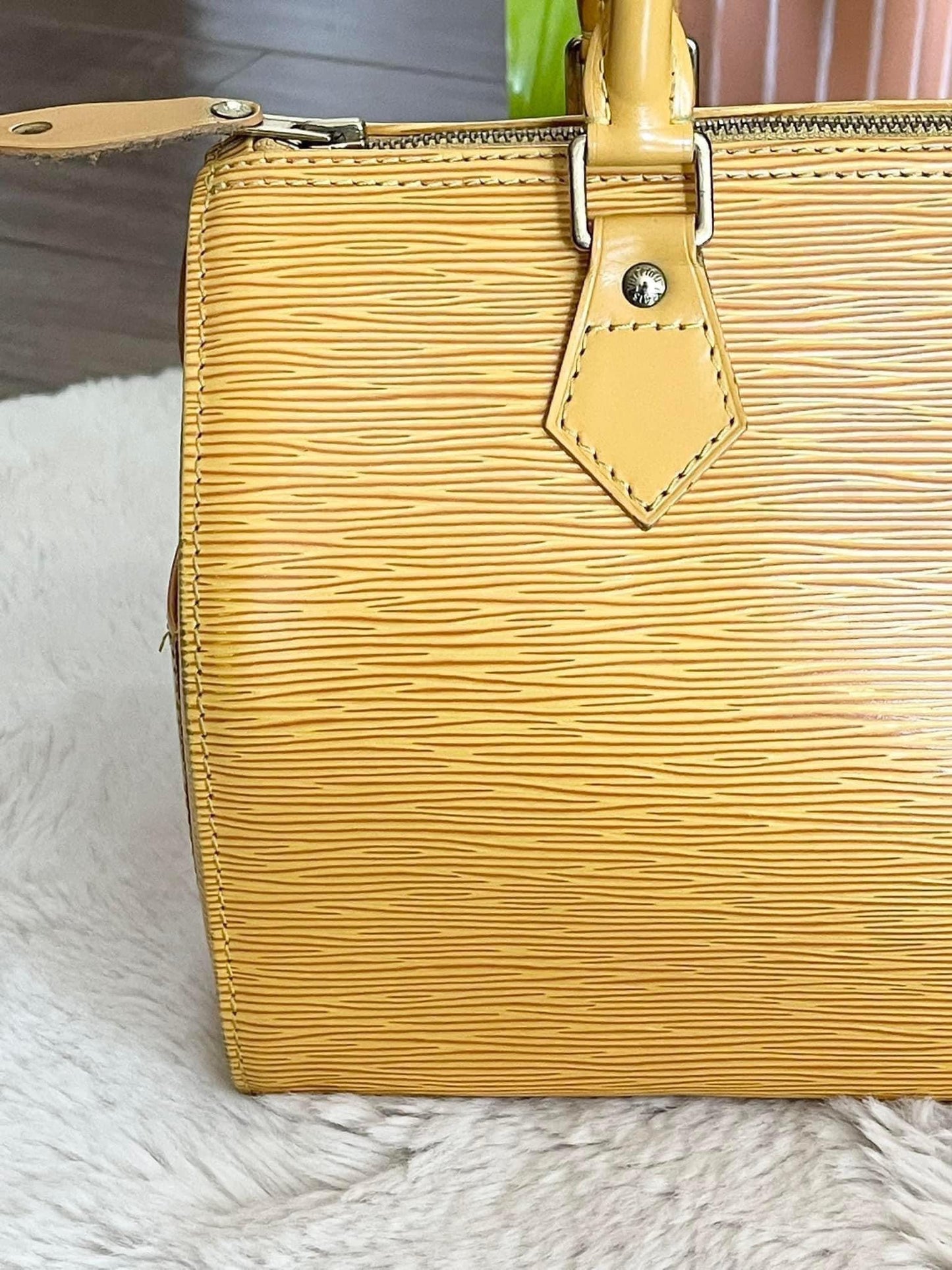 Epi Speedy 25 in Tassel Yellow -Year: 1994