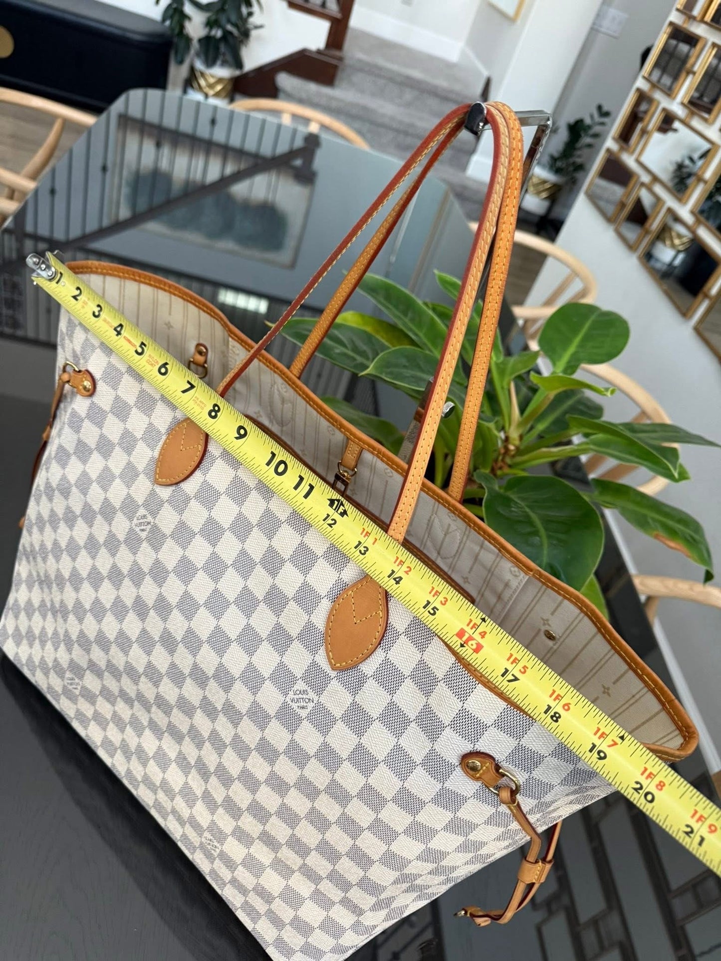 Neverfull GM in Azur with Dustbag Insert Organizer 🗓️ Year: 2012