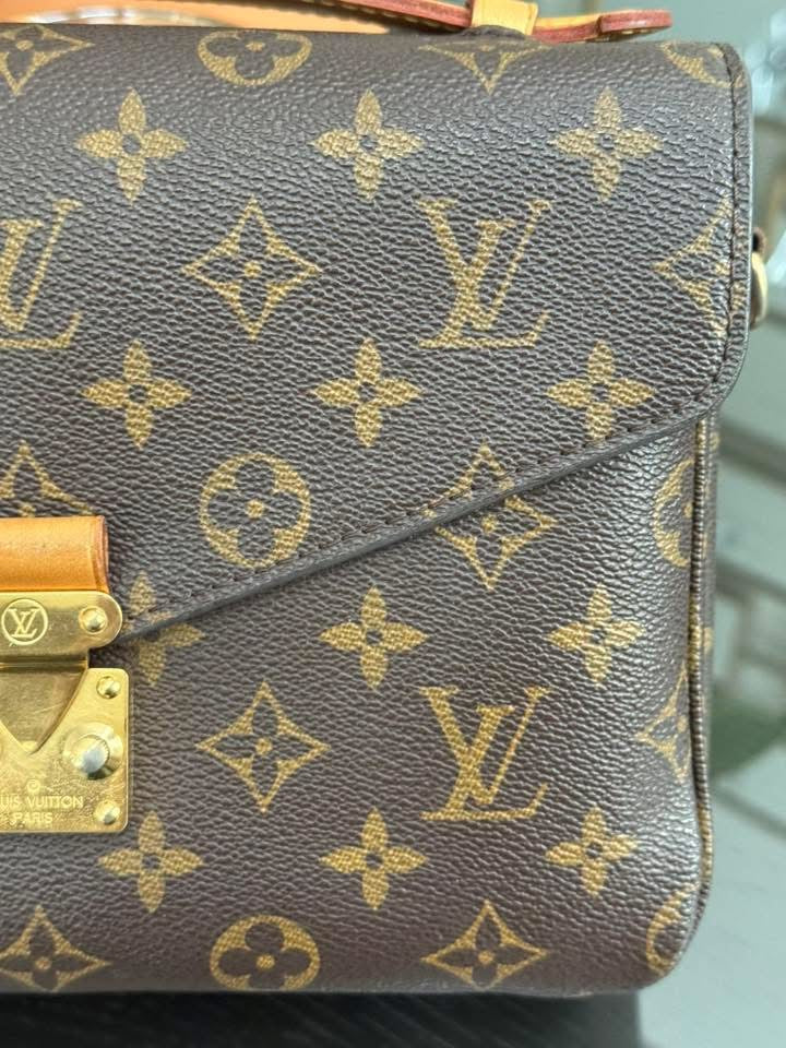 Pochette Metis in Monogram with Box, Dustbag, Insert organizer and Paper bag ๐๏ธ Year 2014