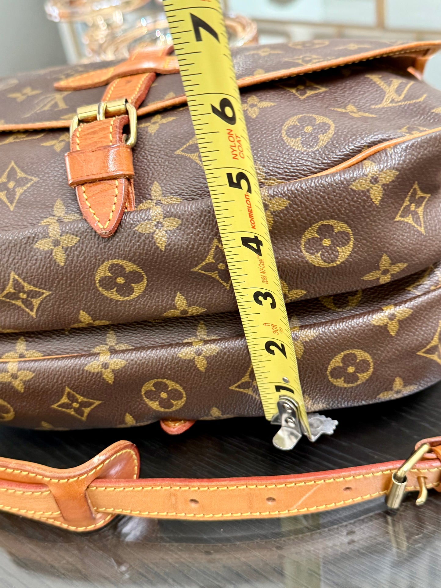 Saumur 30 Crossbody -Year: 1994
