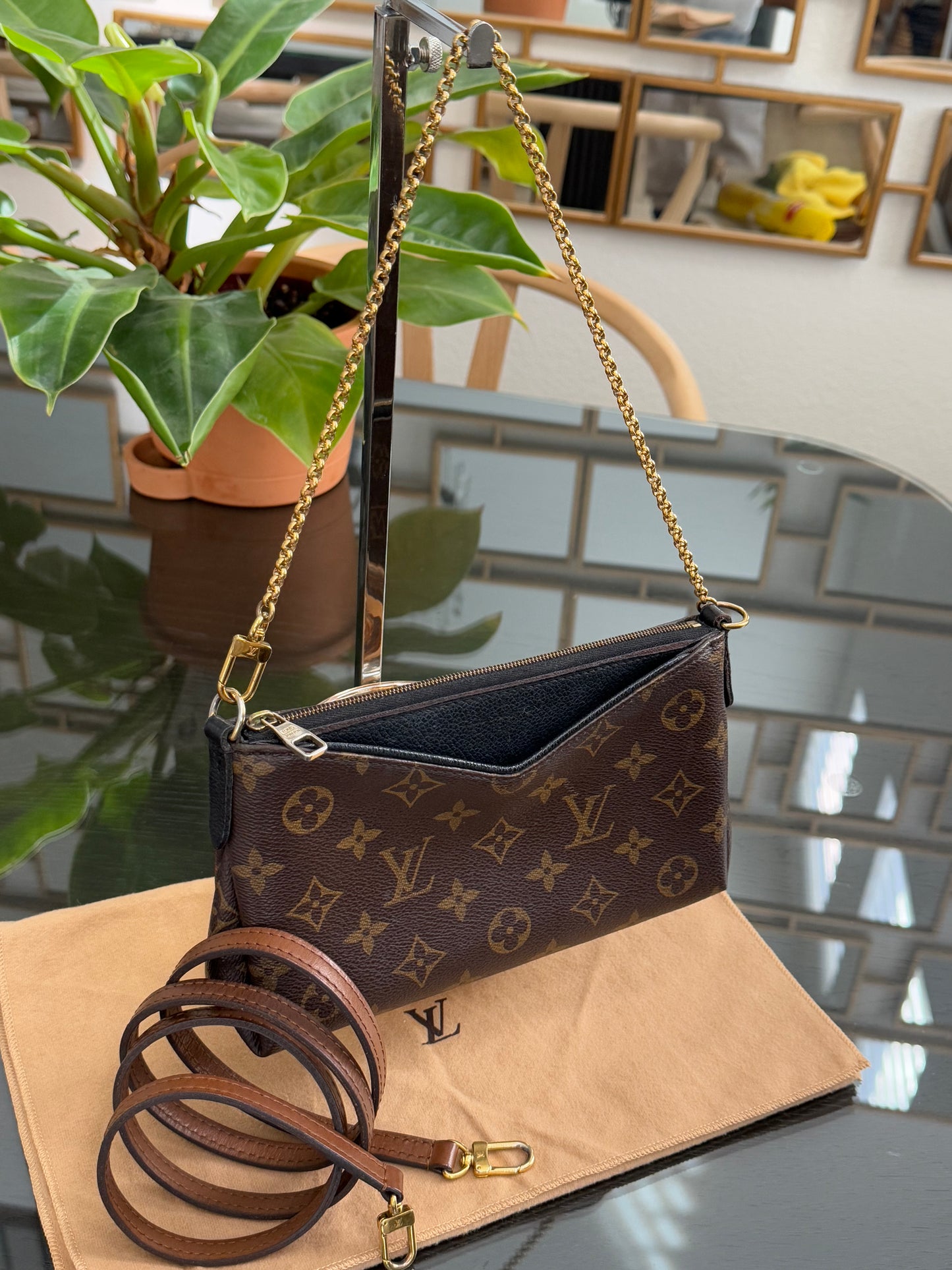 Pallas Clutch w/ Box , Receipt, Dustbag and Paper bag -Year: 2015