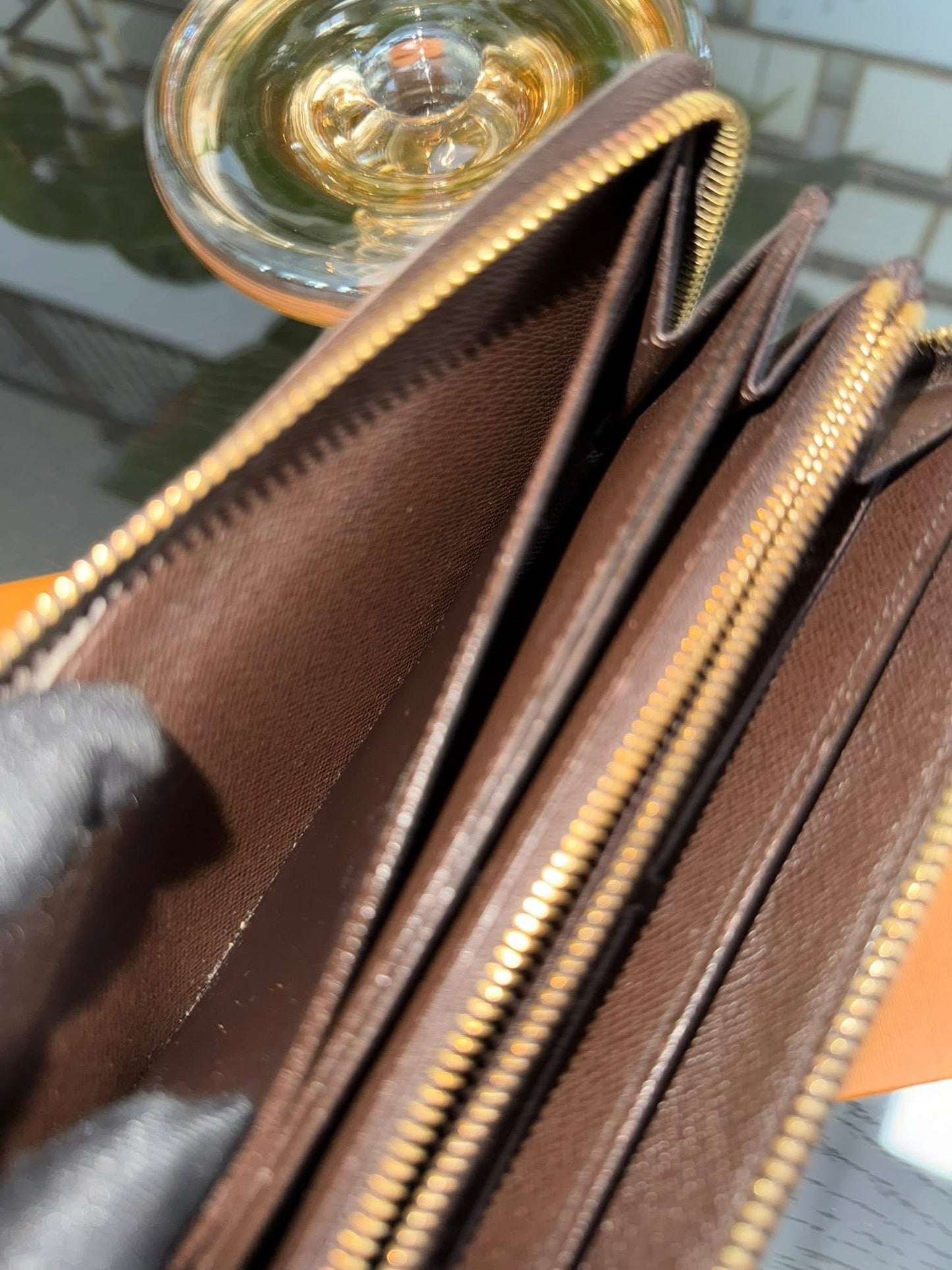 Zippy Long Wallet in DE with Box Year: 2013