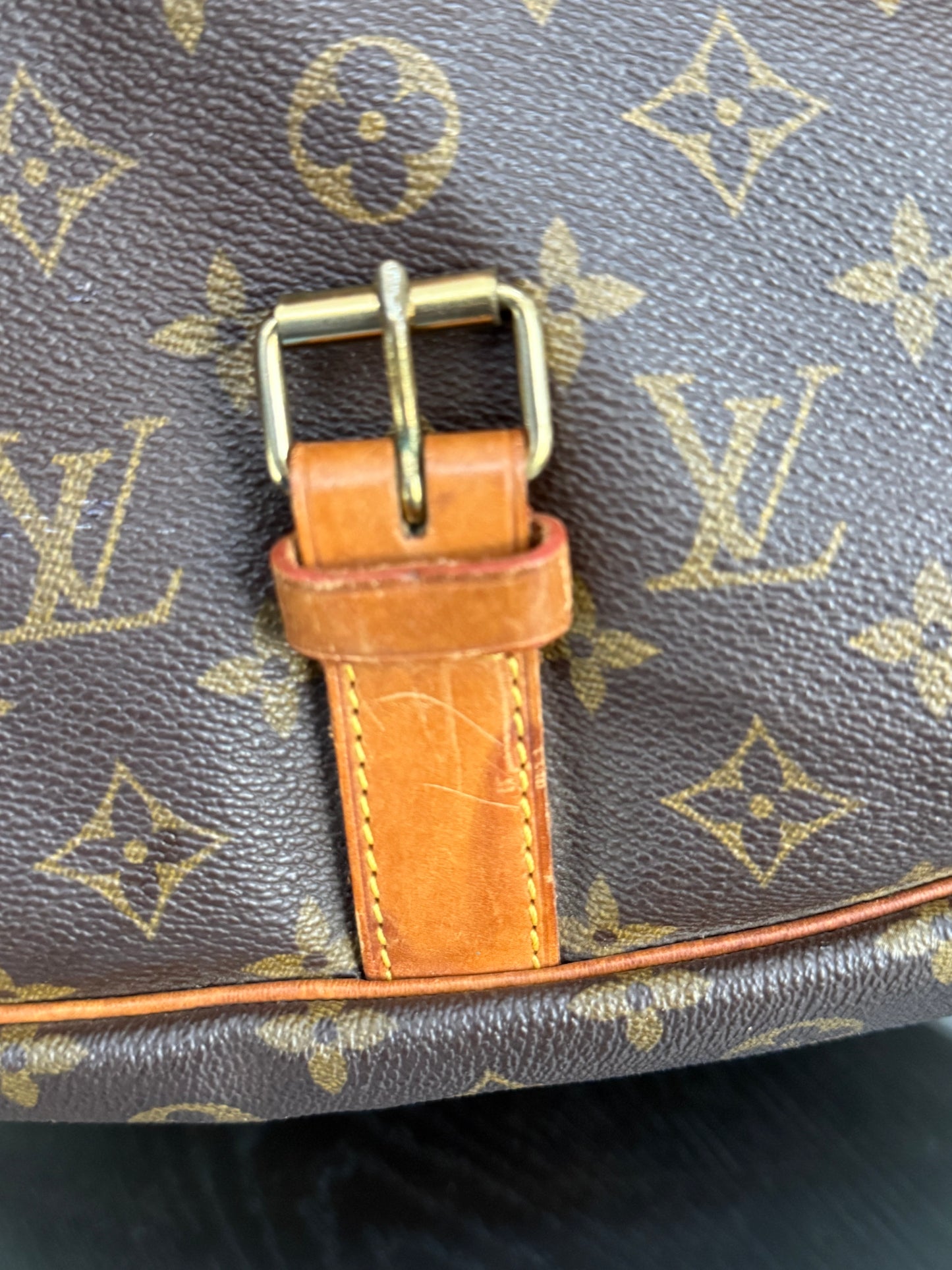 Saumur 35 Crossbody -๐๏ธ Year: 1992