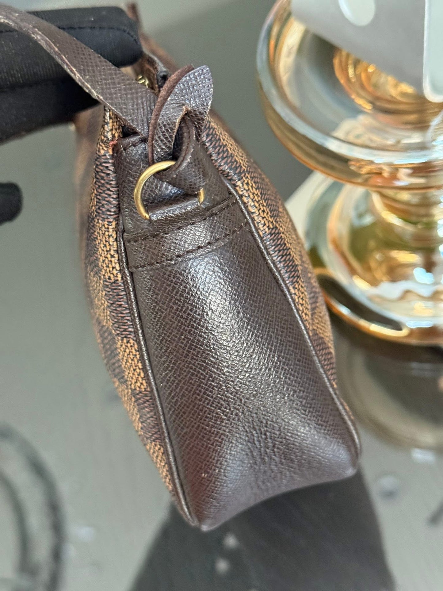 Damier Ebene Trousse Pochette - ๐
Year: 2008