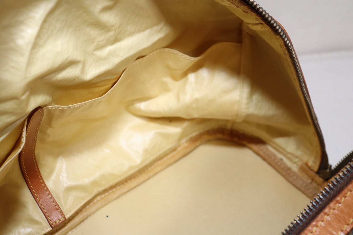 Sac Sport -๐๏ธ Year: Circa 80โs