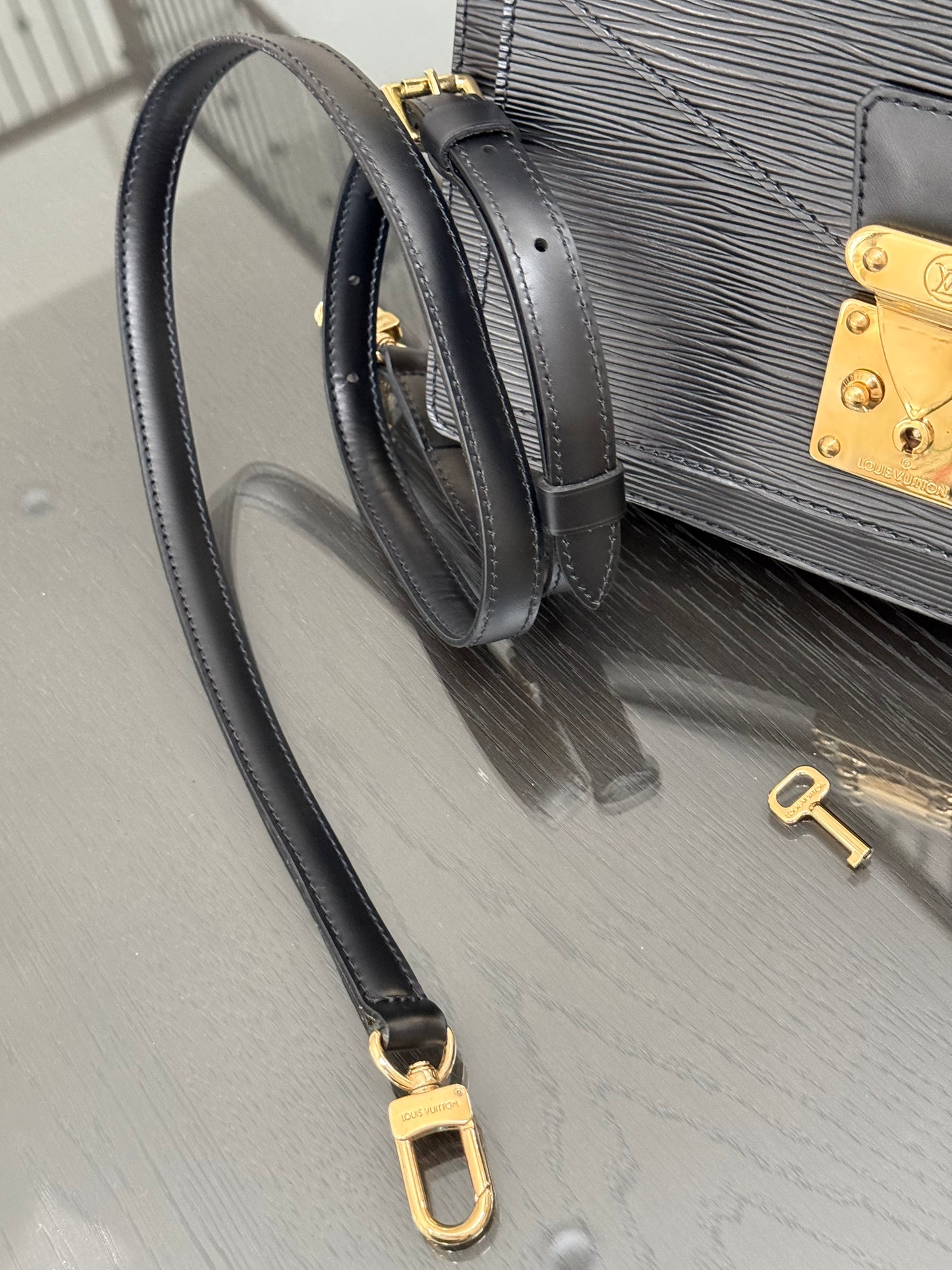 Epi Black Monceau 28 Crossbody 2 Way Bag - 📅 Year: 1997
