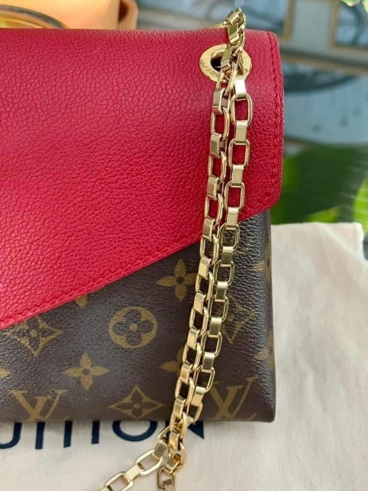 Pallas Chain in Cherry with Dustbag -๐๏ธ Year: 2015