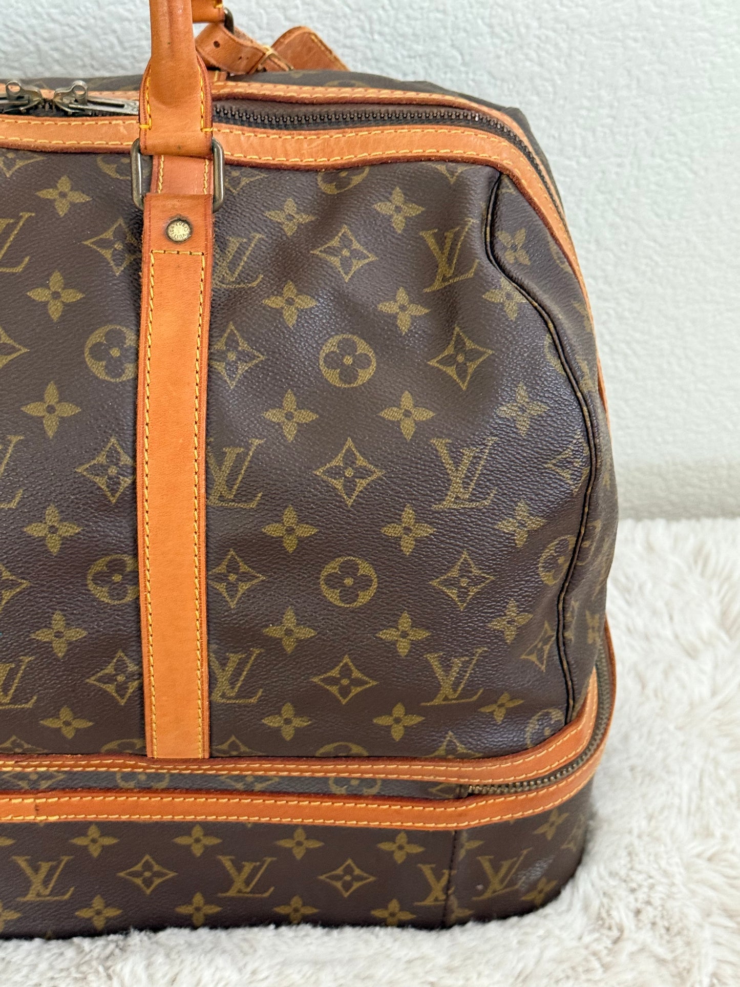 Sac Sport -๐๏ธ Year: Circa 80โs