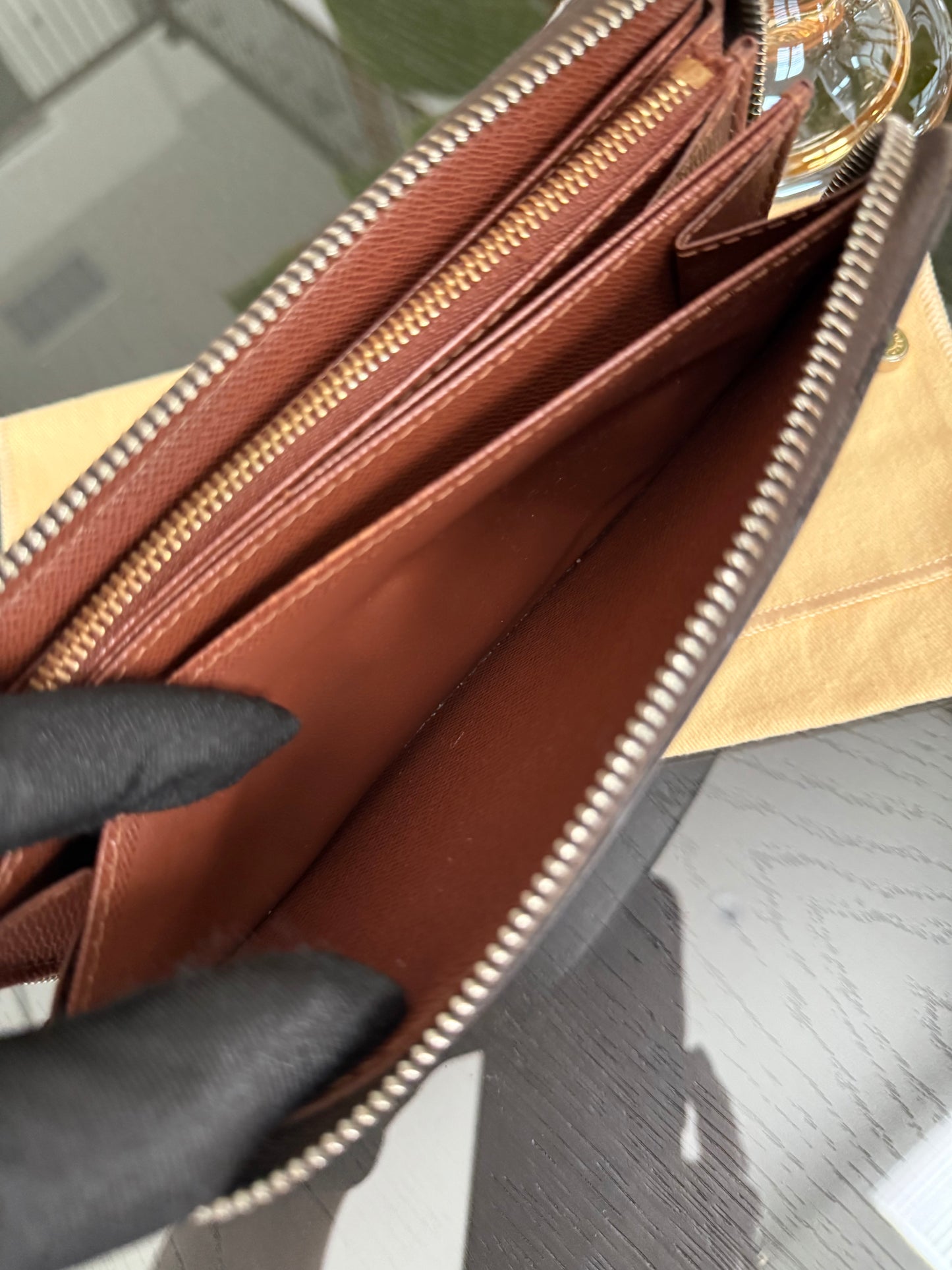 Monogram Zippy Long Wallet with Dustbag 🗓️ Year: 2006