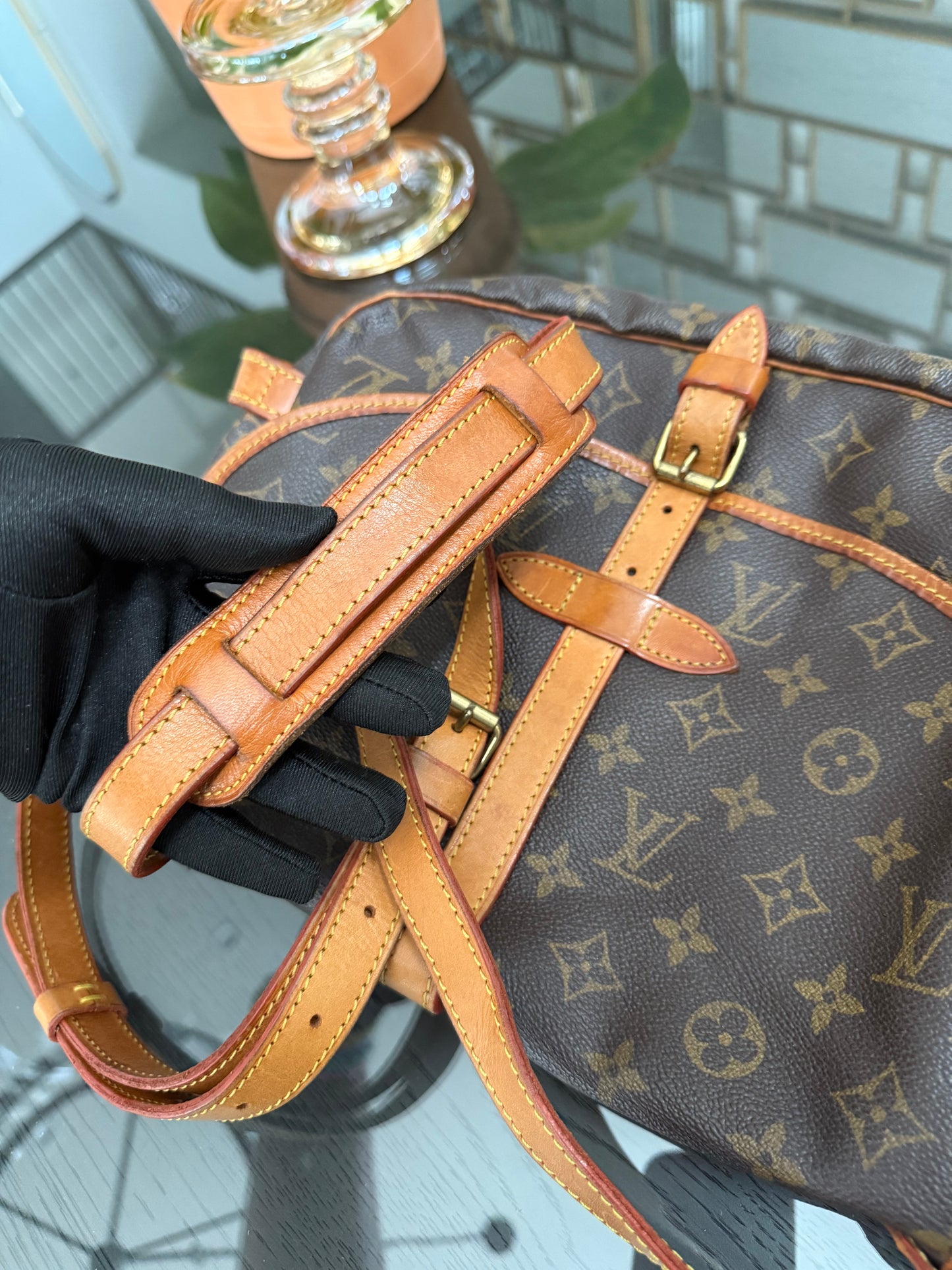 Saumur 30 Crossbody -๐๏ธ Year: 1992