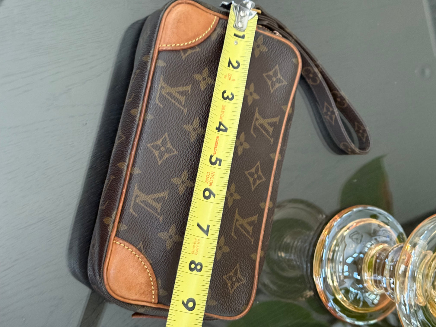 Marly Dragonne PM Clutch
๐๏ธ Year: 1992