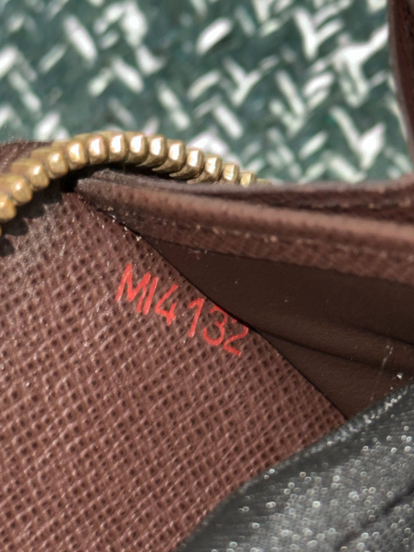 Zippy Long Wallet in DE with box 🗓️ Year: 2012