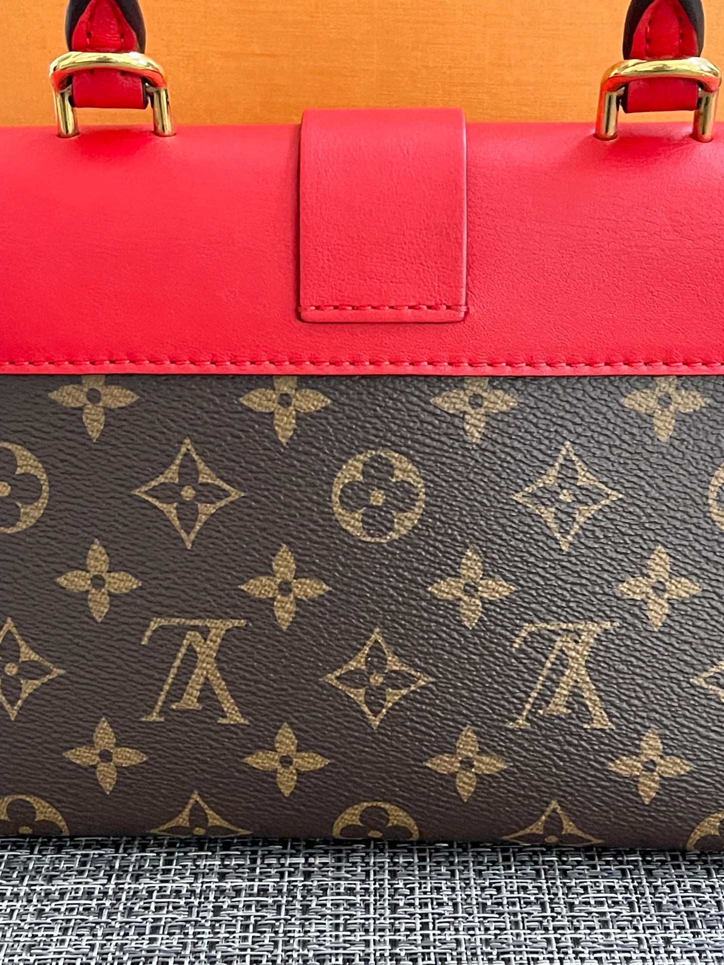 Locky BB Monogram Coquelicot (Complete Inclusions) - ๐
Year: 2019