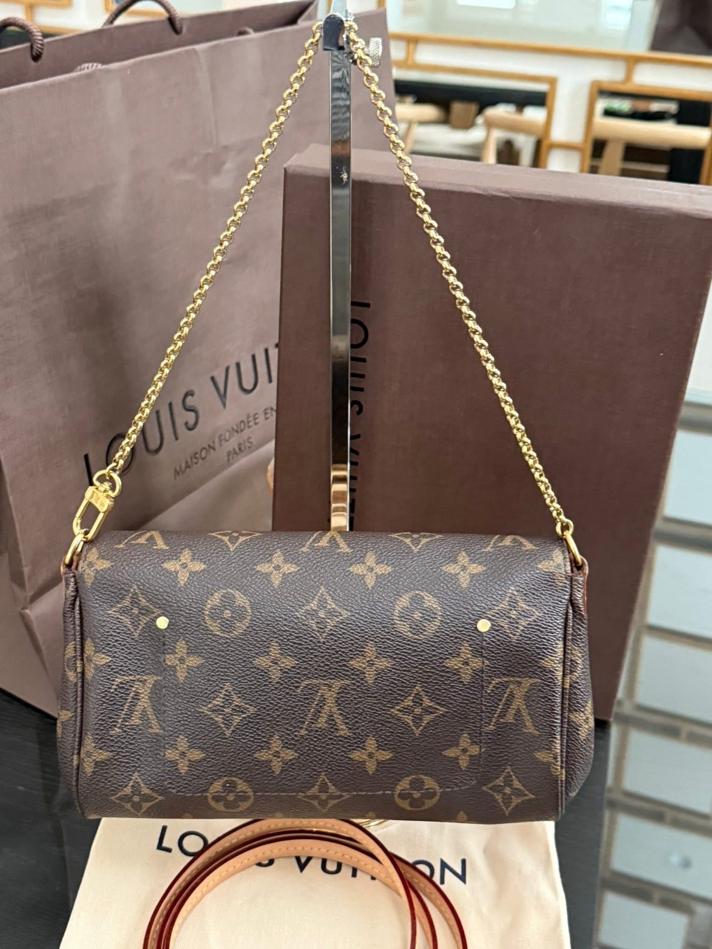 Favorite PM in Monogram with Dustbag, Box and Paper Bag -๐๏ธ Year: 2013