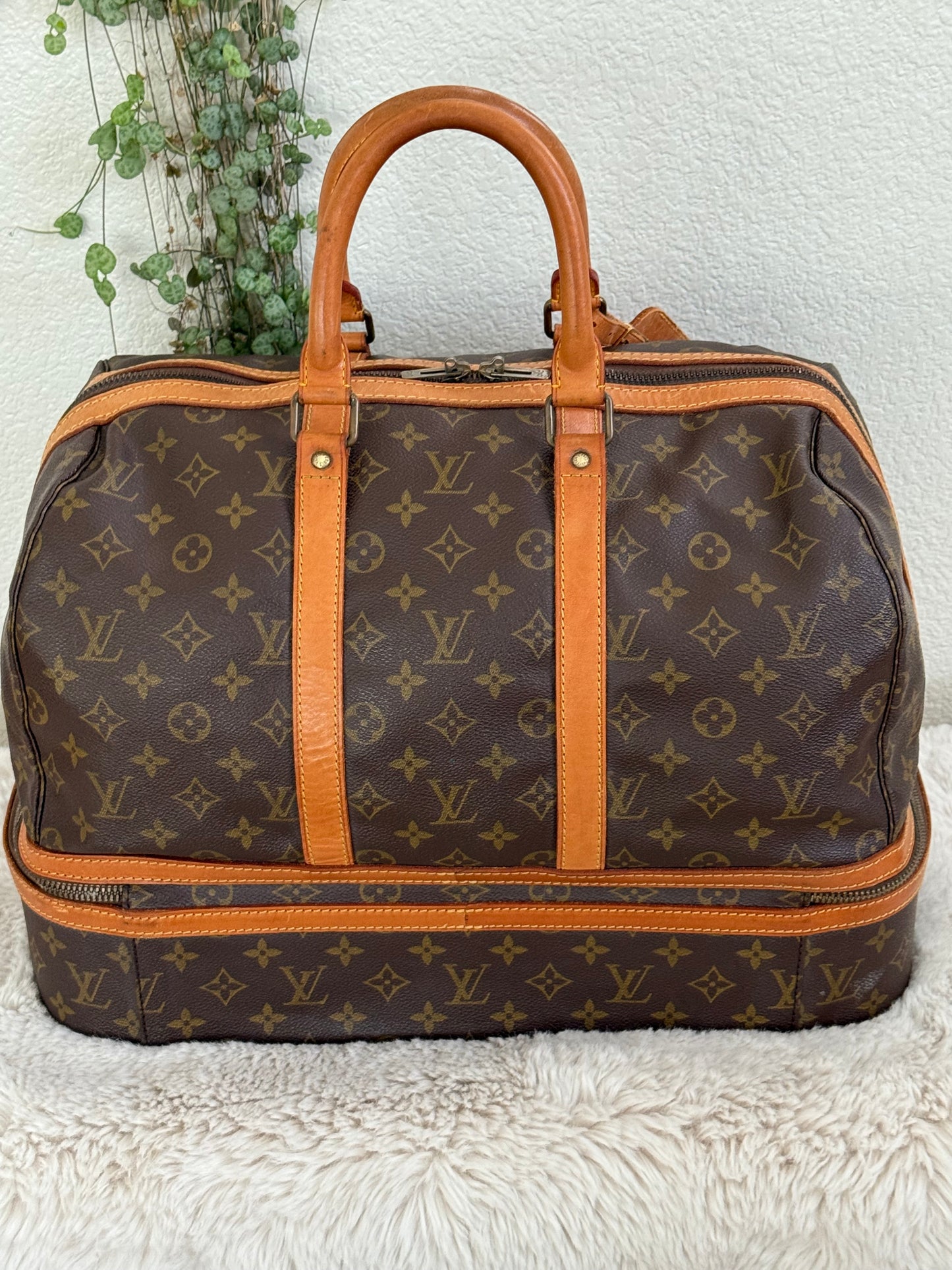 Sac Sport -๐๏ธ Year: Circa 80โs