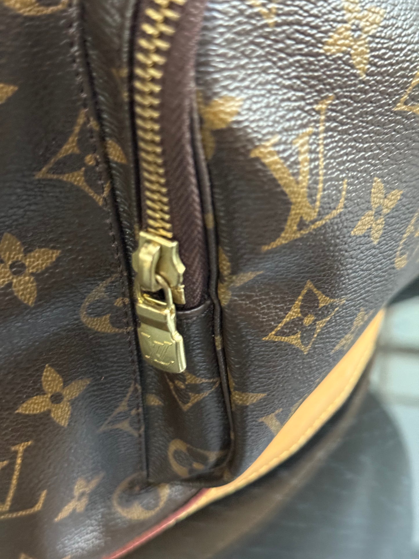 Boshpore Backpack -๐๏ธ Year: 2012