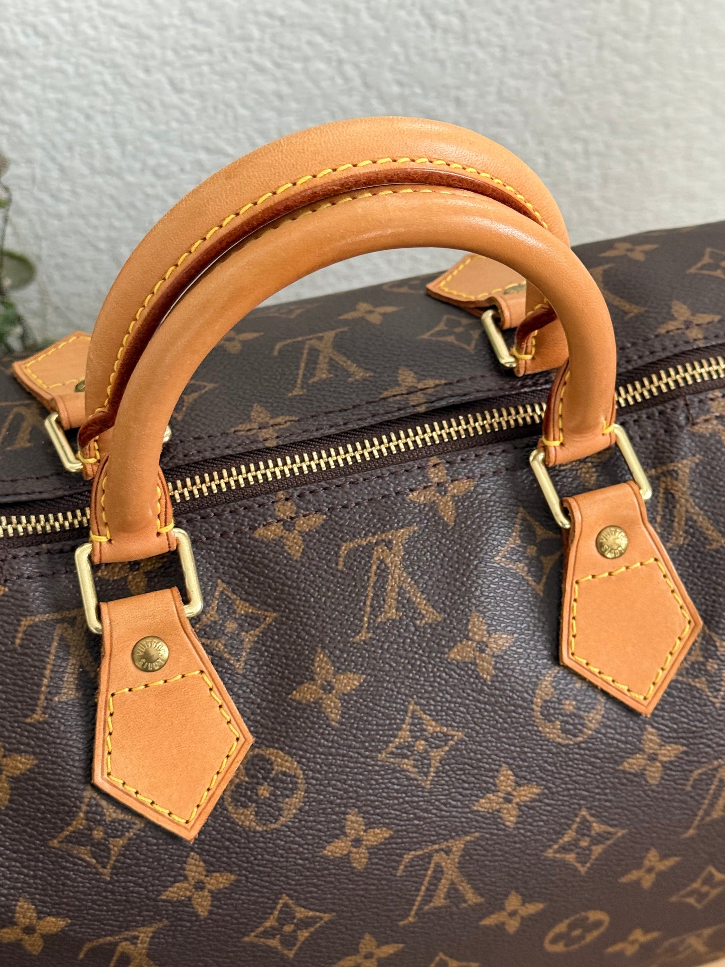 Speedy 40 - ๐
2000
