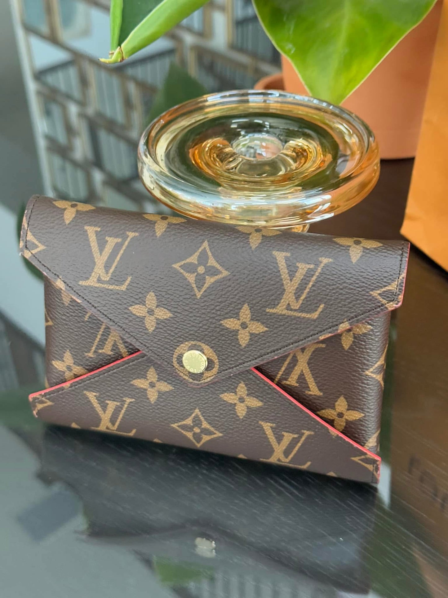 Kirigami Medium Pouch - Microchip