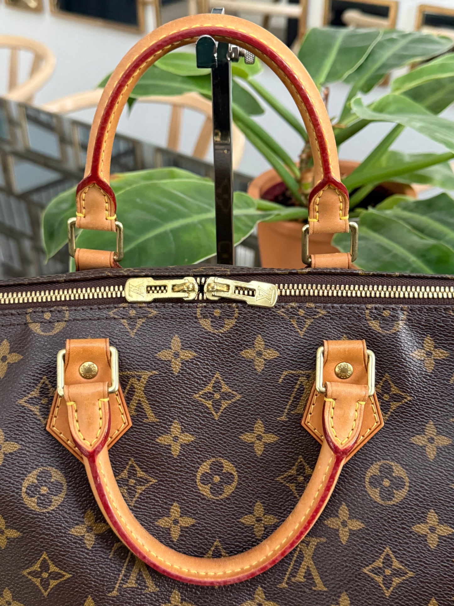 Speedy 35 Bandoulier with lock ๐key, Dustbag and handle cover - ๐
Year: 2011