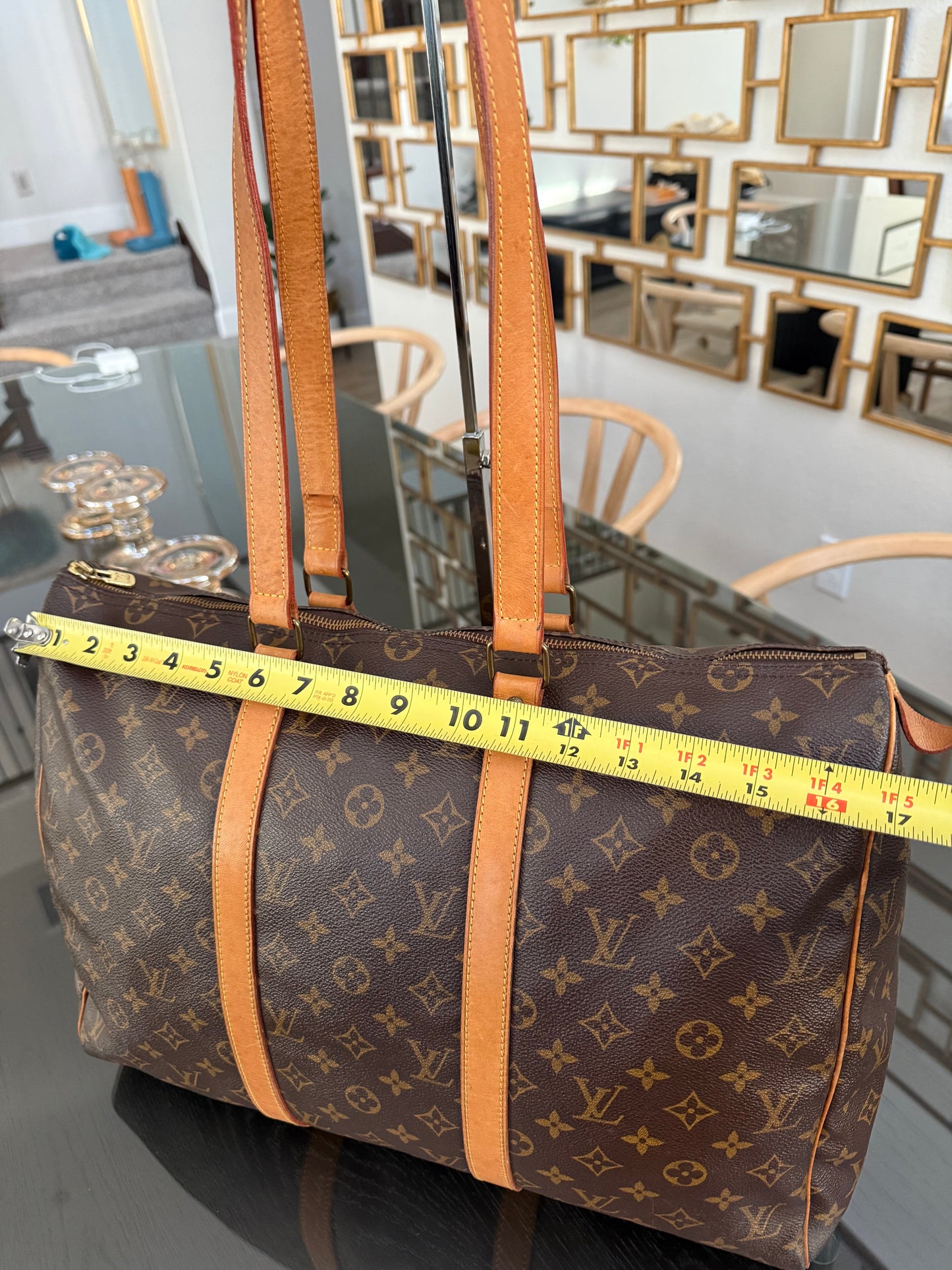 Sac Flanerie 45
๐๏ธ Year: 1991
