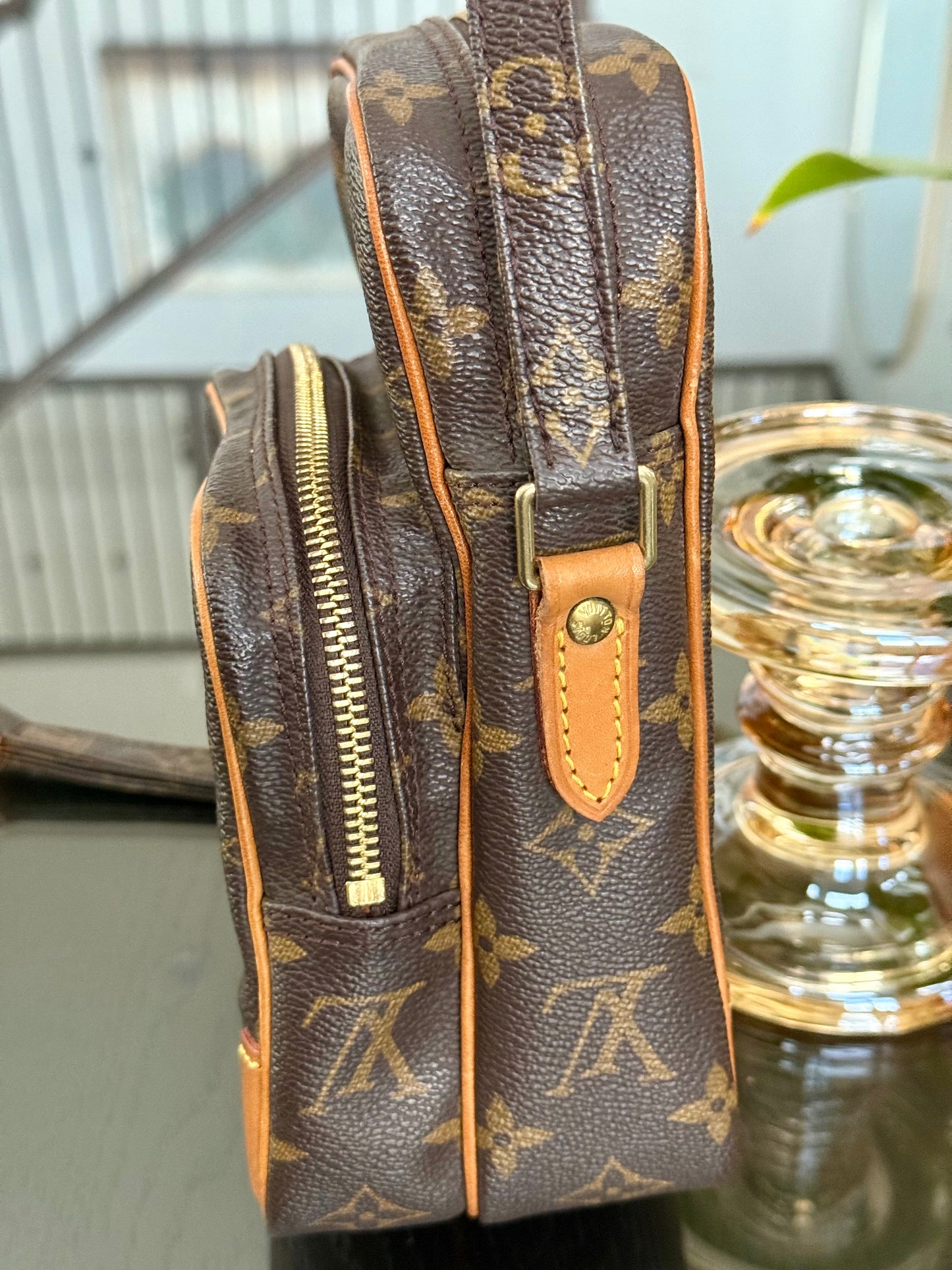 Amazon Crossbody Bag -Year: 1999