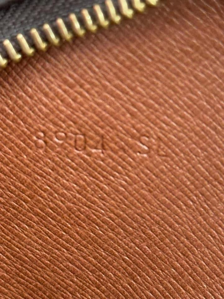 Danube PM Crossbody Bag -๐๏ธ Year: 1989
