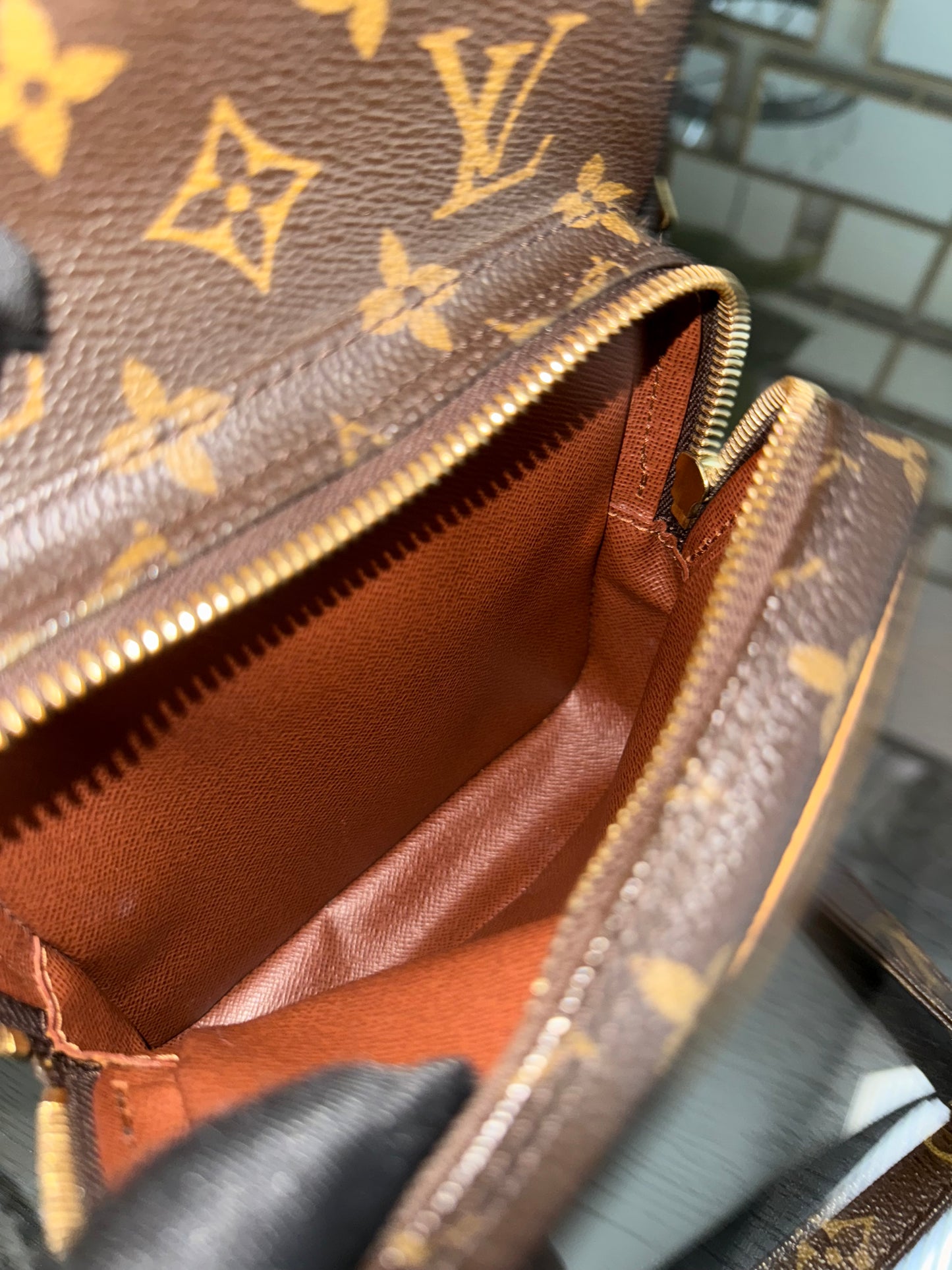 Amazon Crossbody Bag -Year: 2007