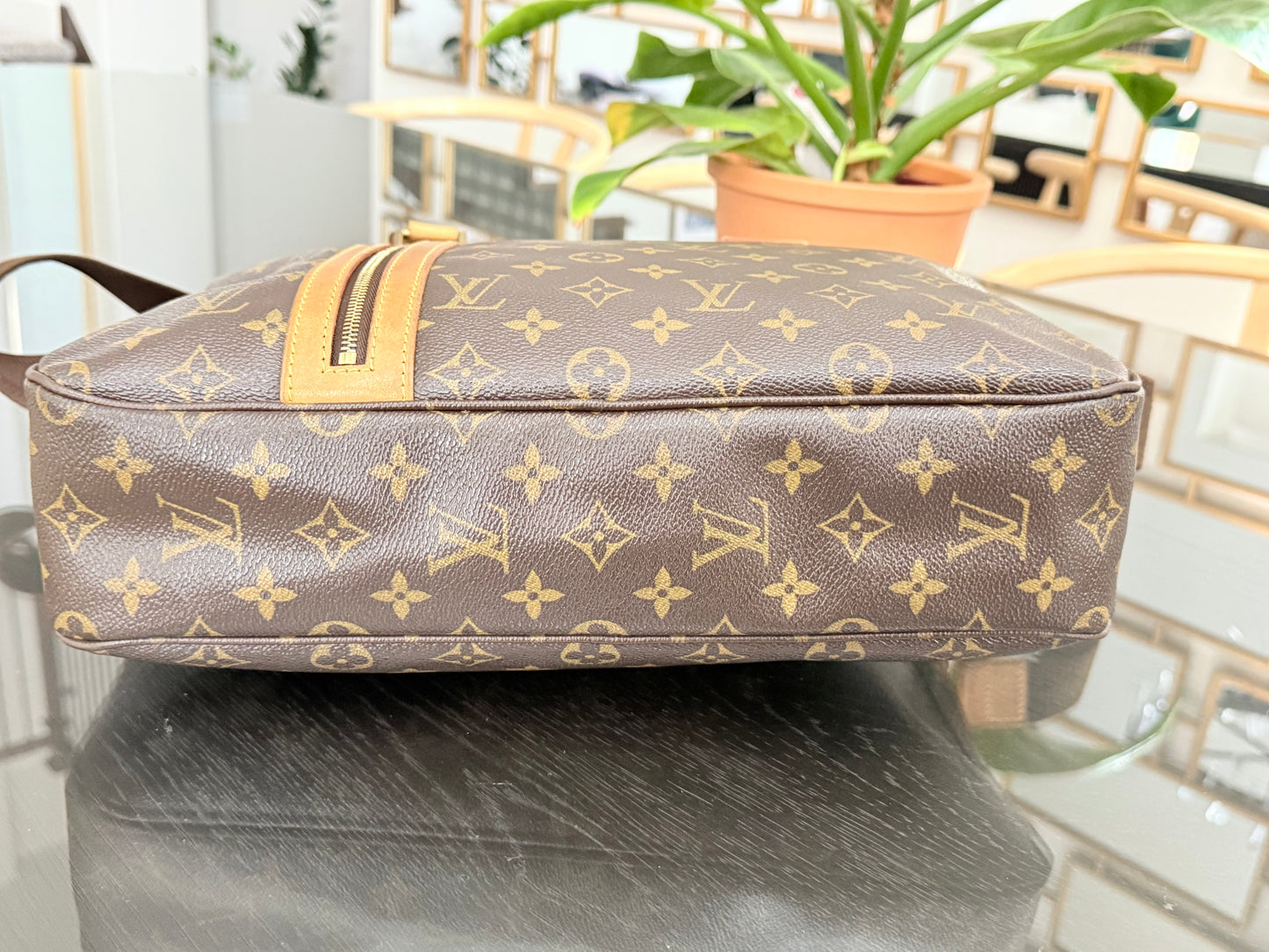 Sac Boshpore 2 Way bag in Monogram ๐๏ธ Year: 2005
