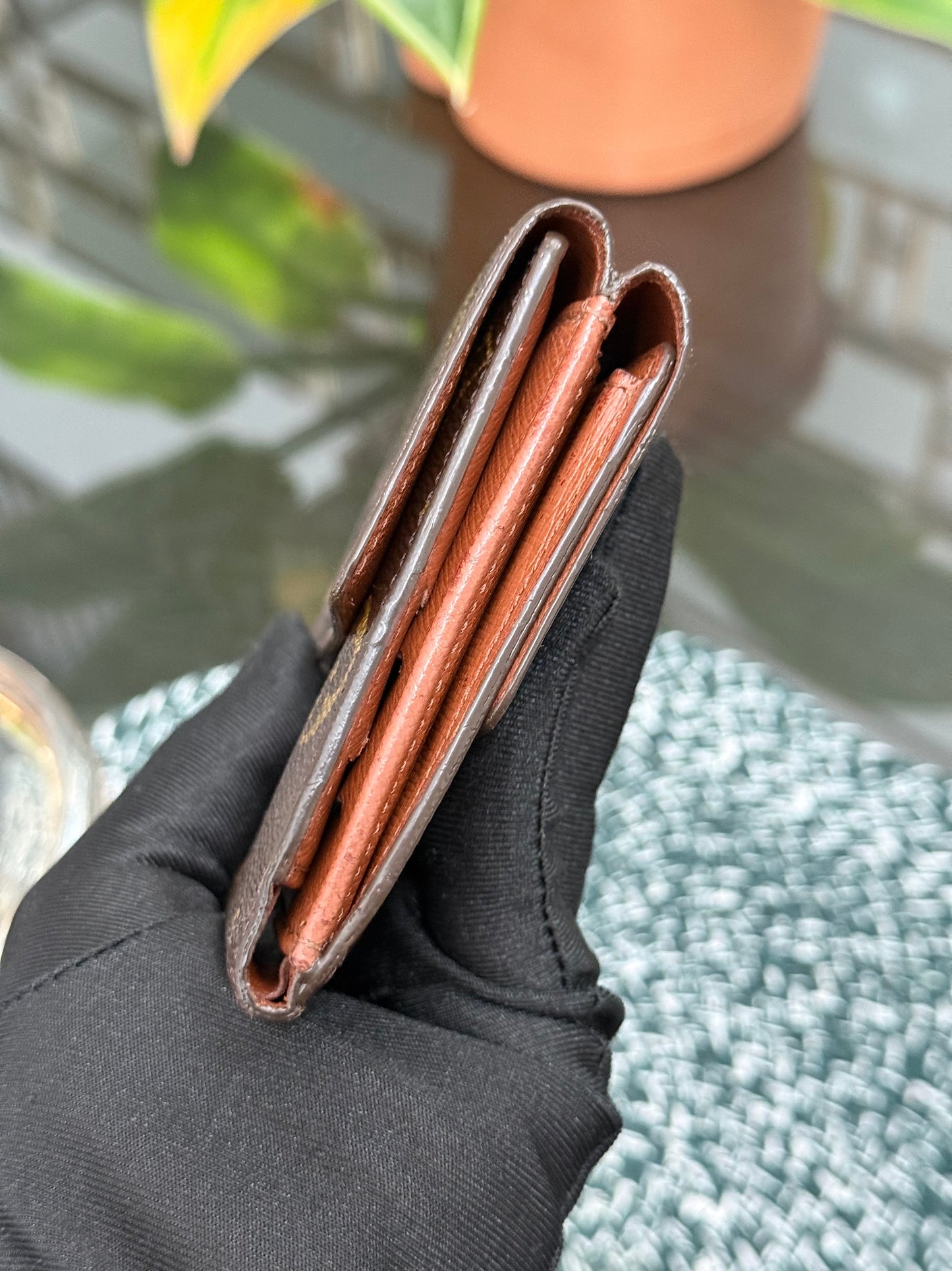 Monogram Elise Trifold Compact Wallet ๐๏ธ Year: 1999