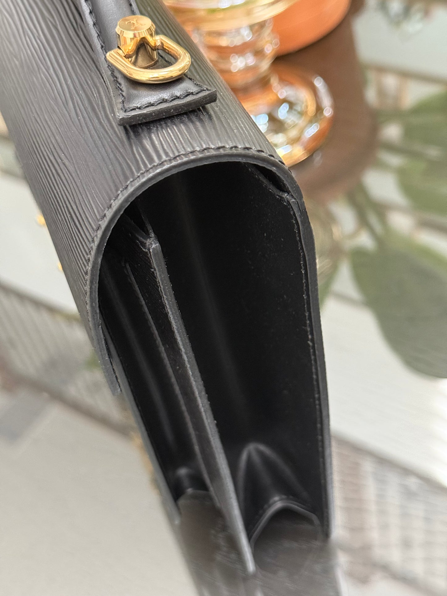Epi Black Monceau 28 Crossbody 2 Way Bag - 📅 Year: 1997
