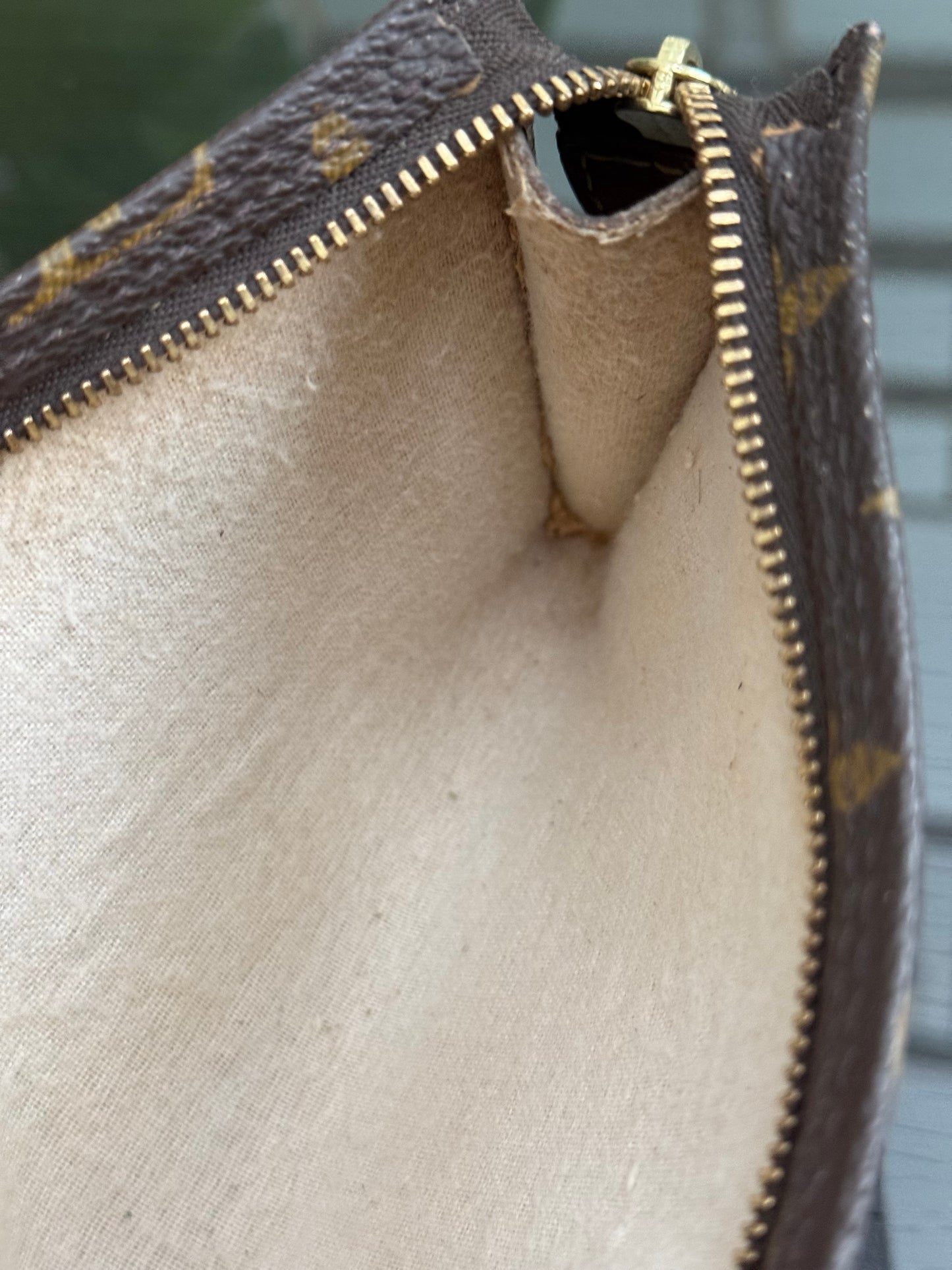 Bucket Pouch PM