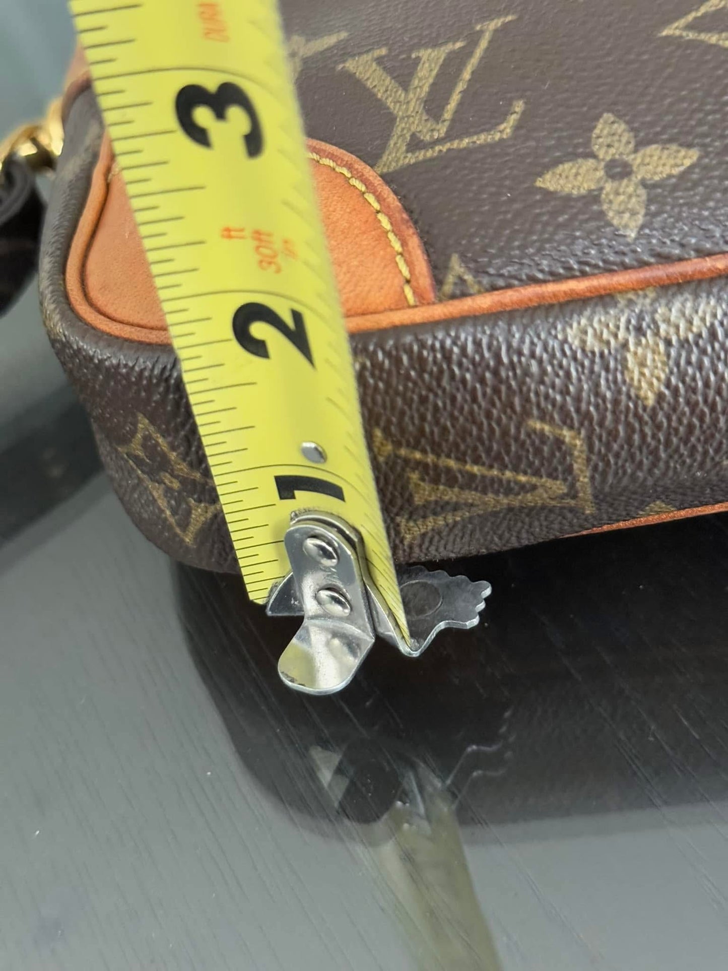 Marley Dragonne Clutch
๐๏ธ Year: 1986