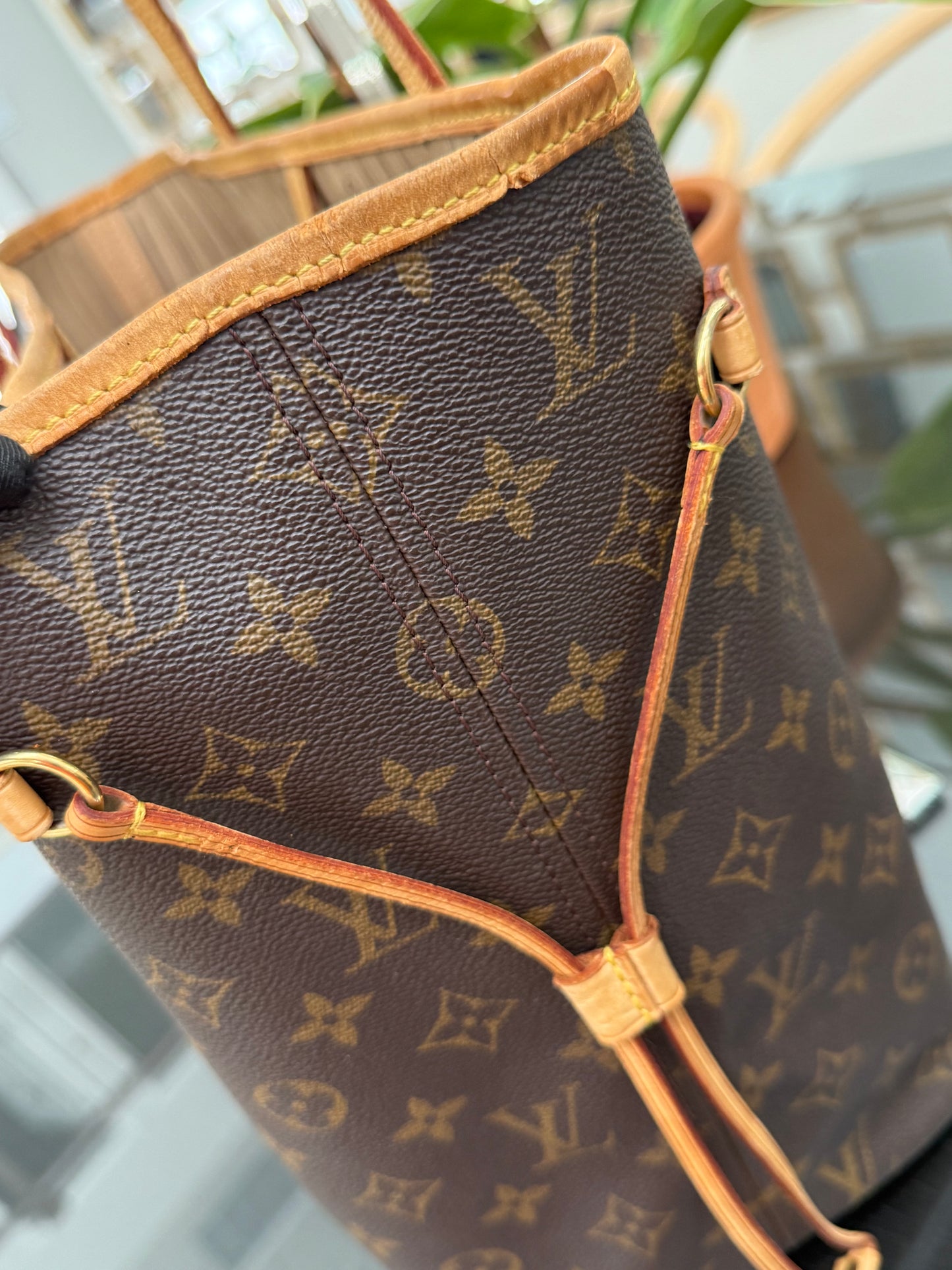 Neverfull MM ๐
Year: 2008