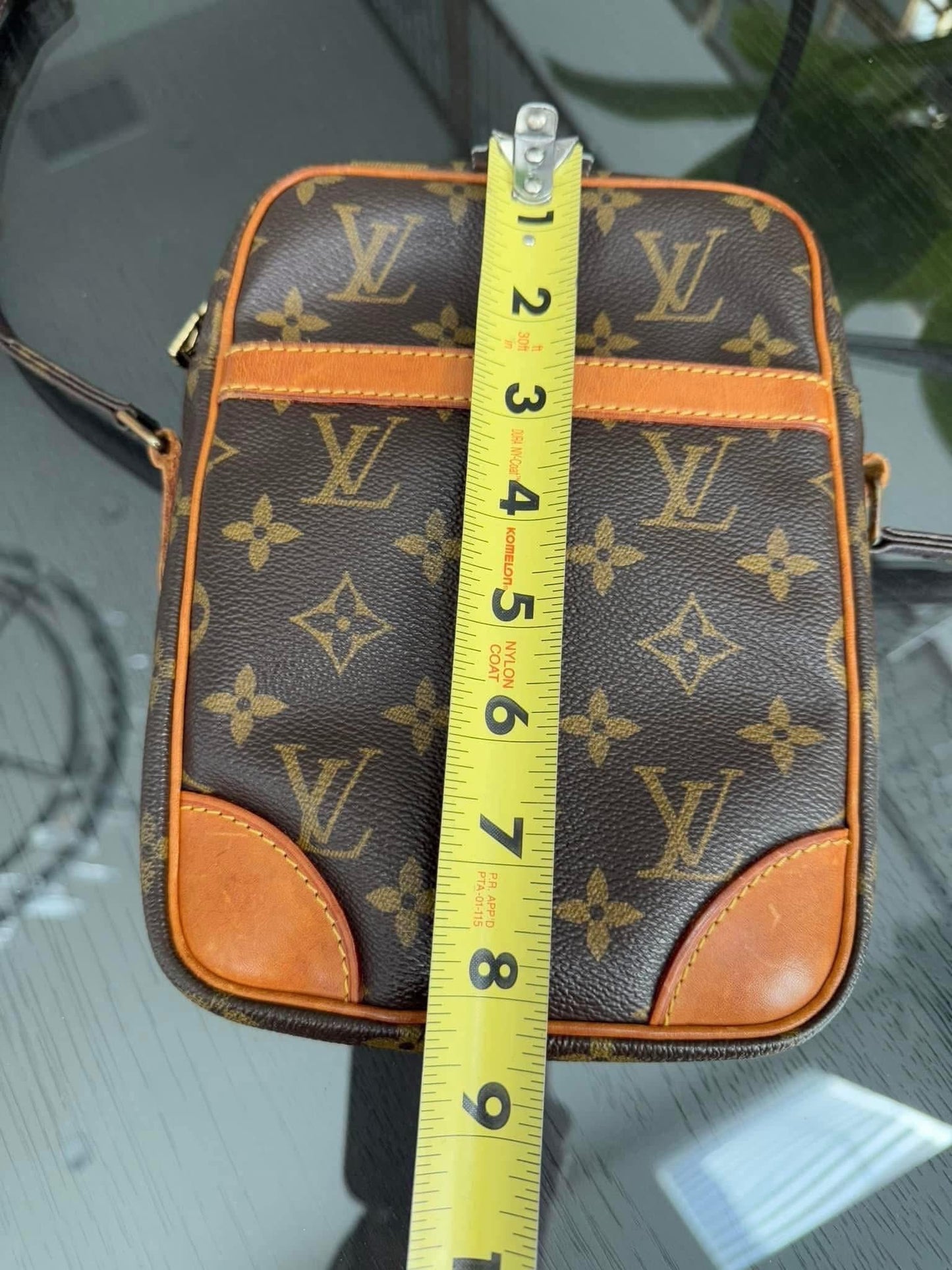 Danube PM Crossbody Bag -๐๏ธ Year: 1989