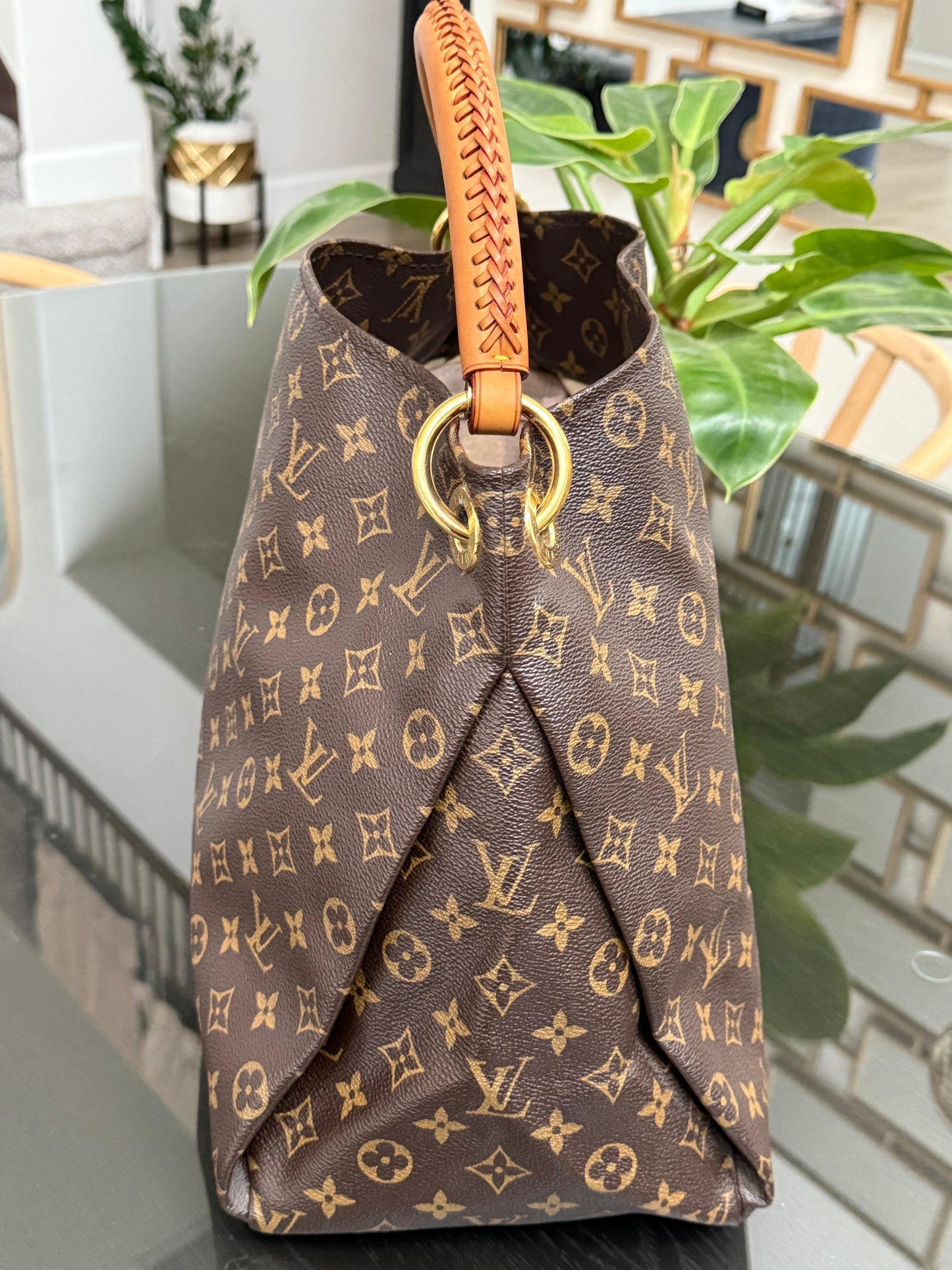 Artsy MM with Dustbag, Insert Organizer and Non branded Scarf - 📅 Year: 2010