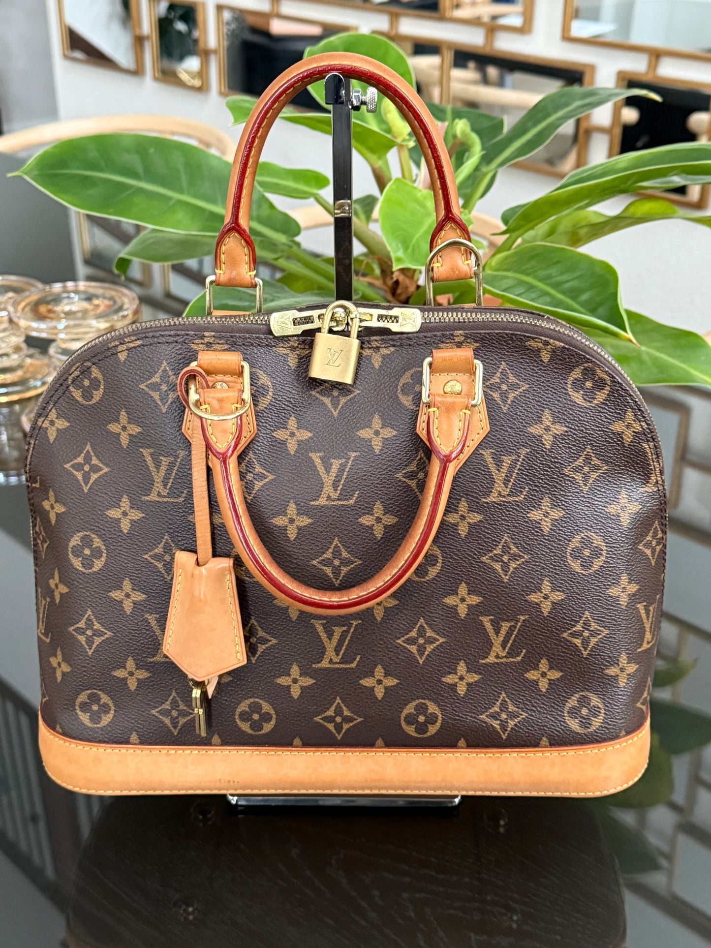 Alma PM (New Model) Clochette w/ Lock π and Keys - ποΈ Year: 2015
