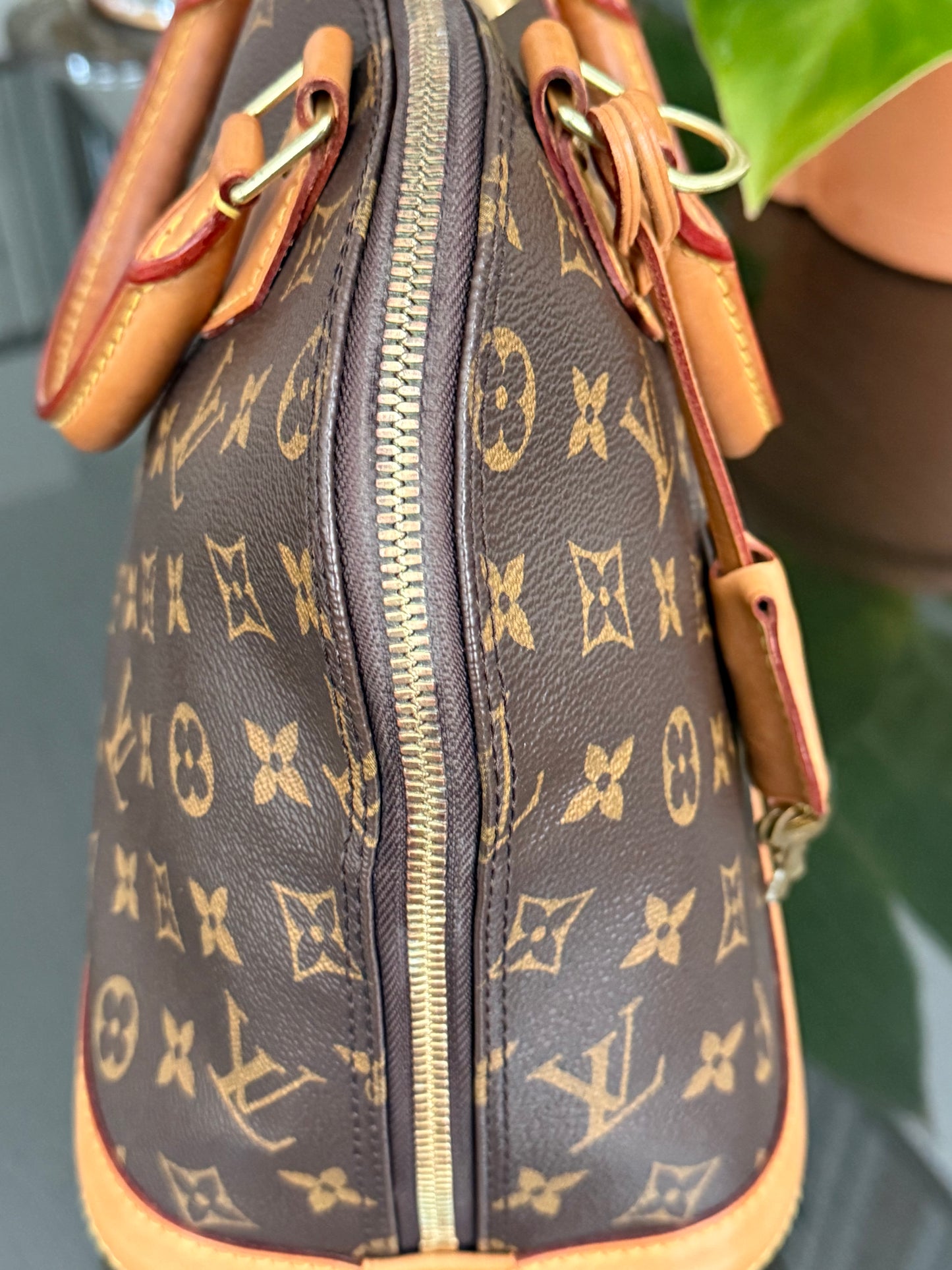 Alma PM (New Model) Clochette w/ Lock π and Keys - ποΈ Year: 2015