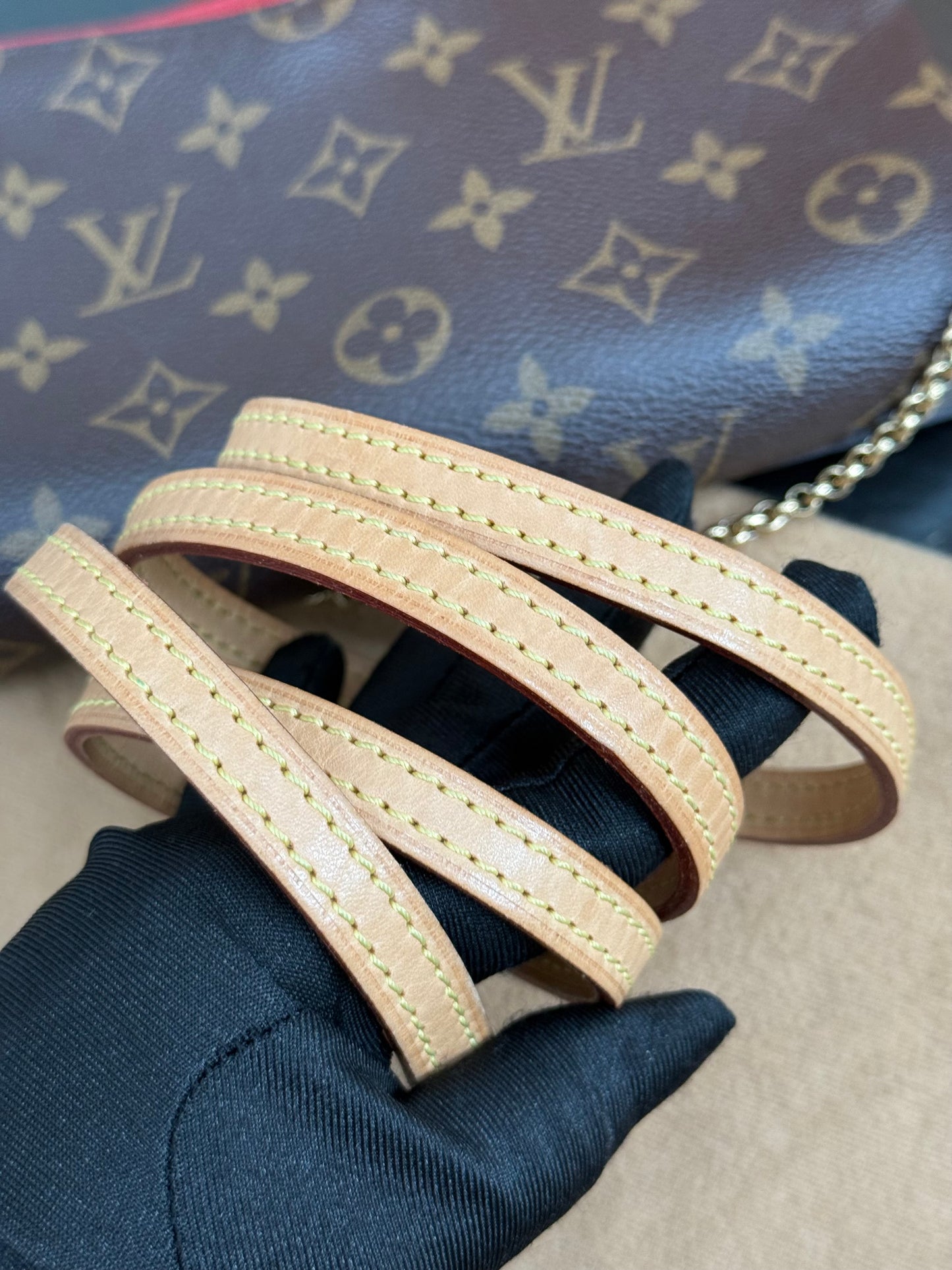 Pallas Clutch w/ Box, Dustbag and Paper bag - Year: 2017