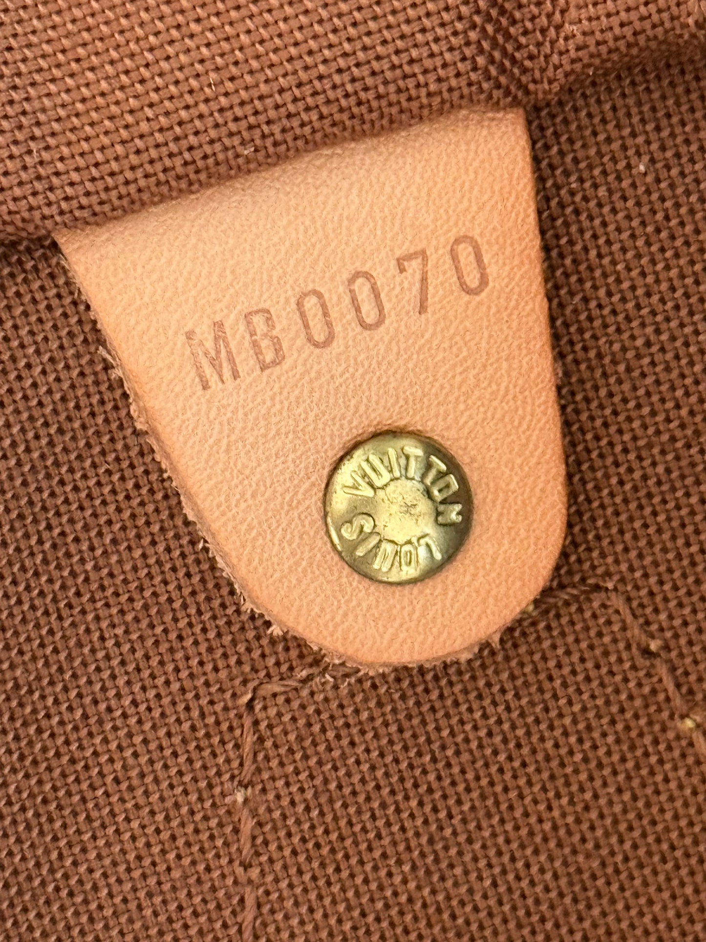 Speedy 40 with Dustbag- π
Year: 2000