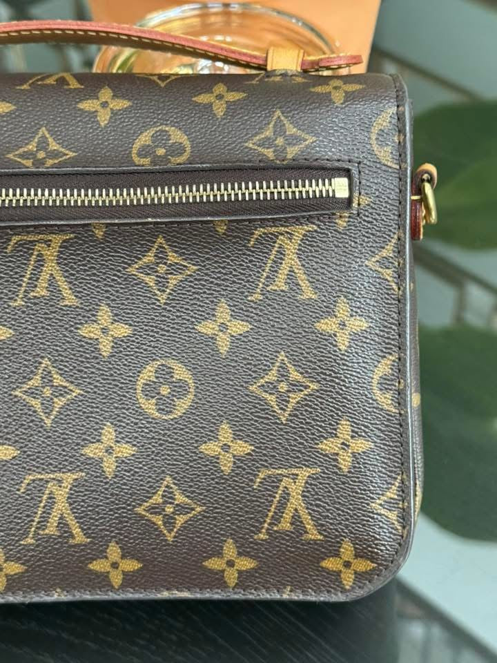 Pochette Metis in Monogram with Box, Dustbag, Insert organizer and Paper bag ๐๏ธ Year 2014