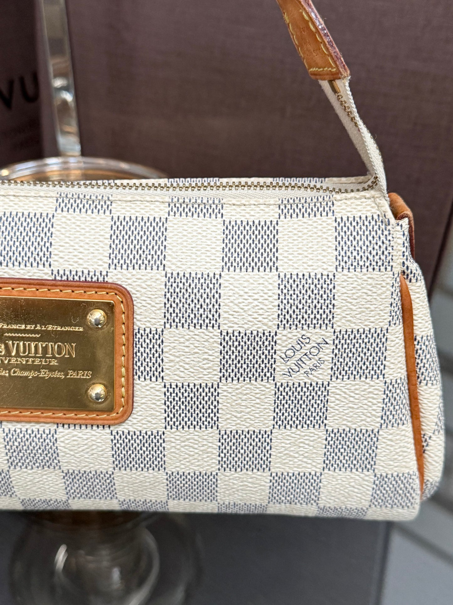 Eva Clutch in Azur with Dustbag , box and Paper bag 🗓️ Year: 2011