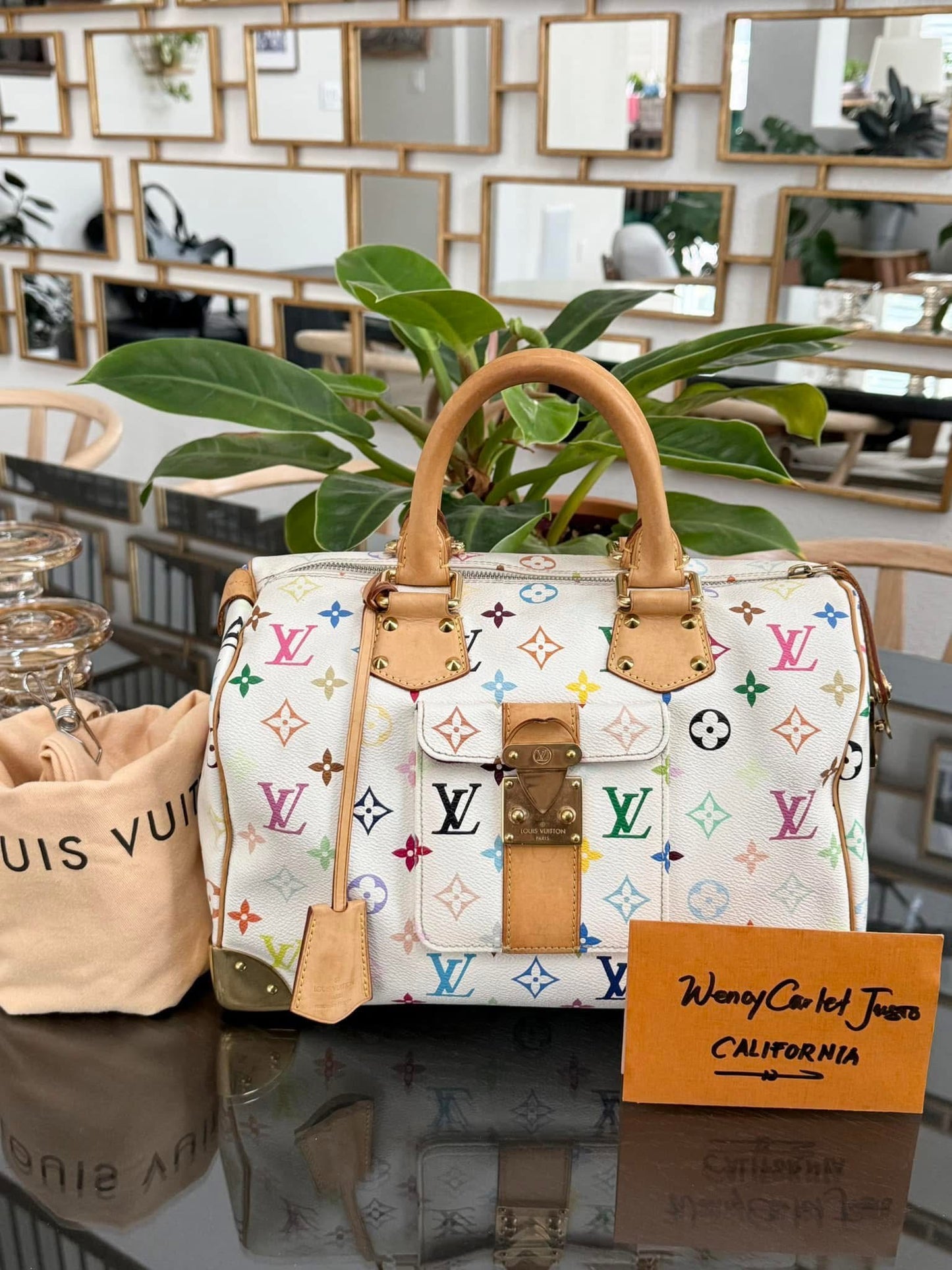 Multicolor Speedy 30 with Dustbag, clochette and keys π π
Year: 2007