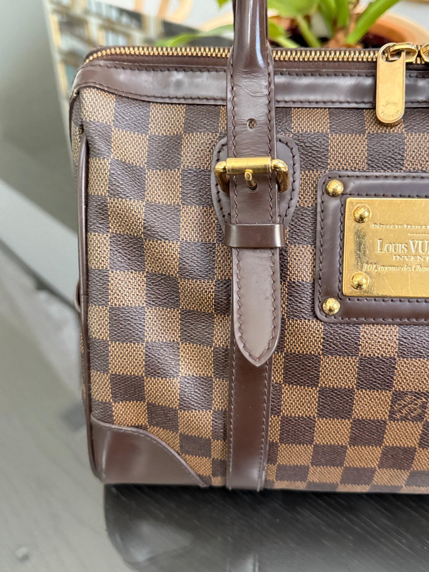 Berkeley Damier Ebene with Dustbag 🗓️ Year: 2009