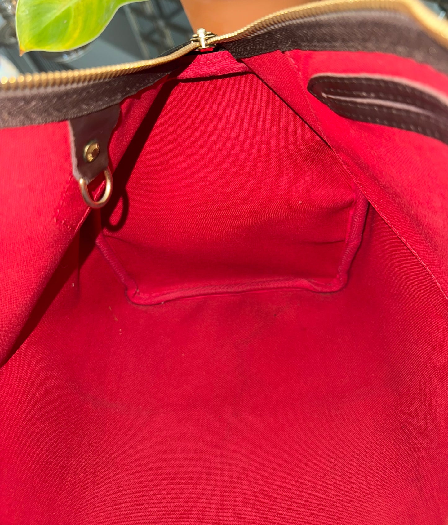 Speedy 30 in DE with π Lock & Key and Dustbag - π
Year: 2008