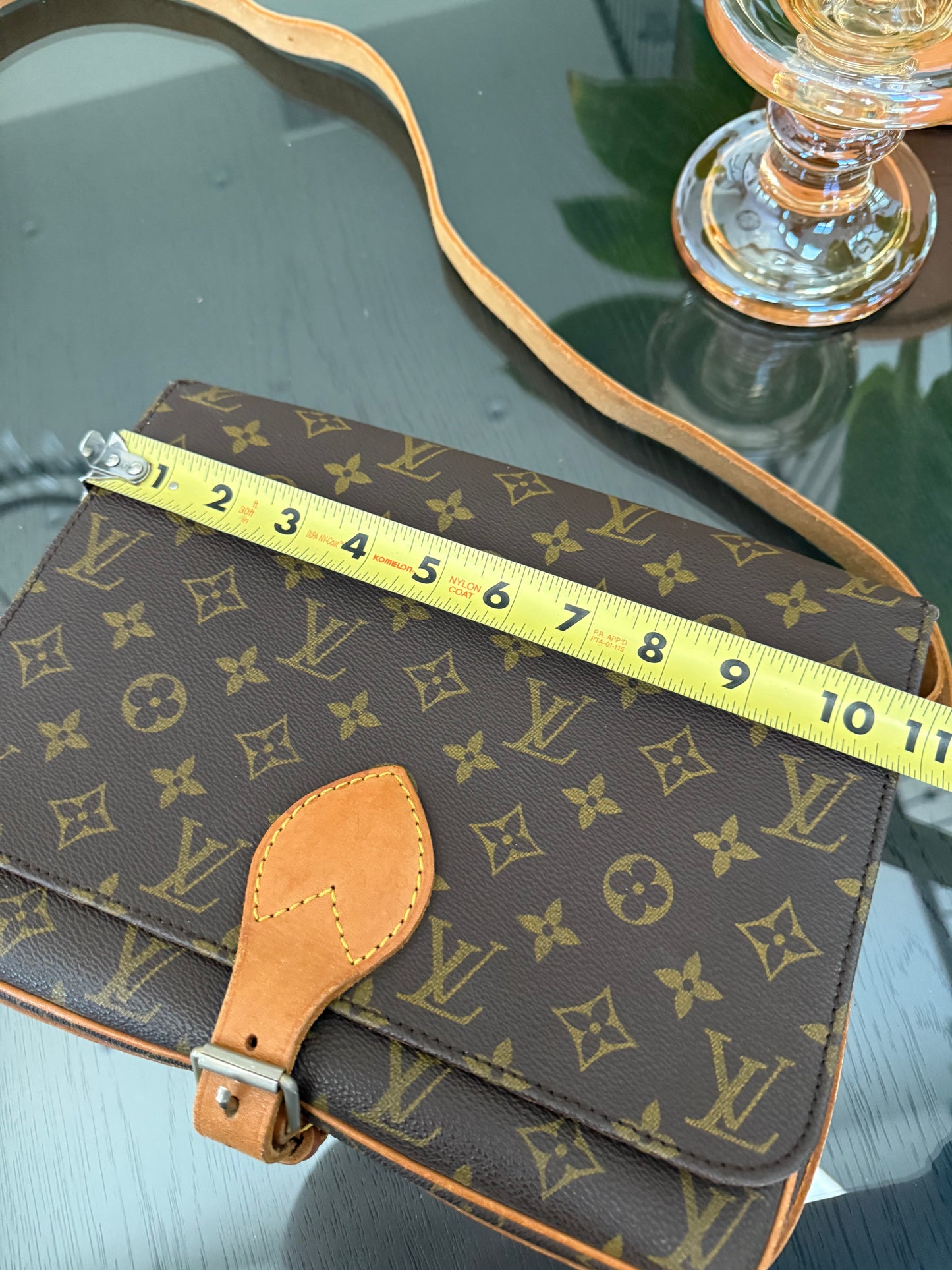 Cartouchiere GM Crossbody -🗓️ Year: 1982